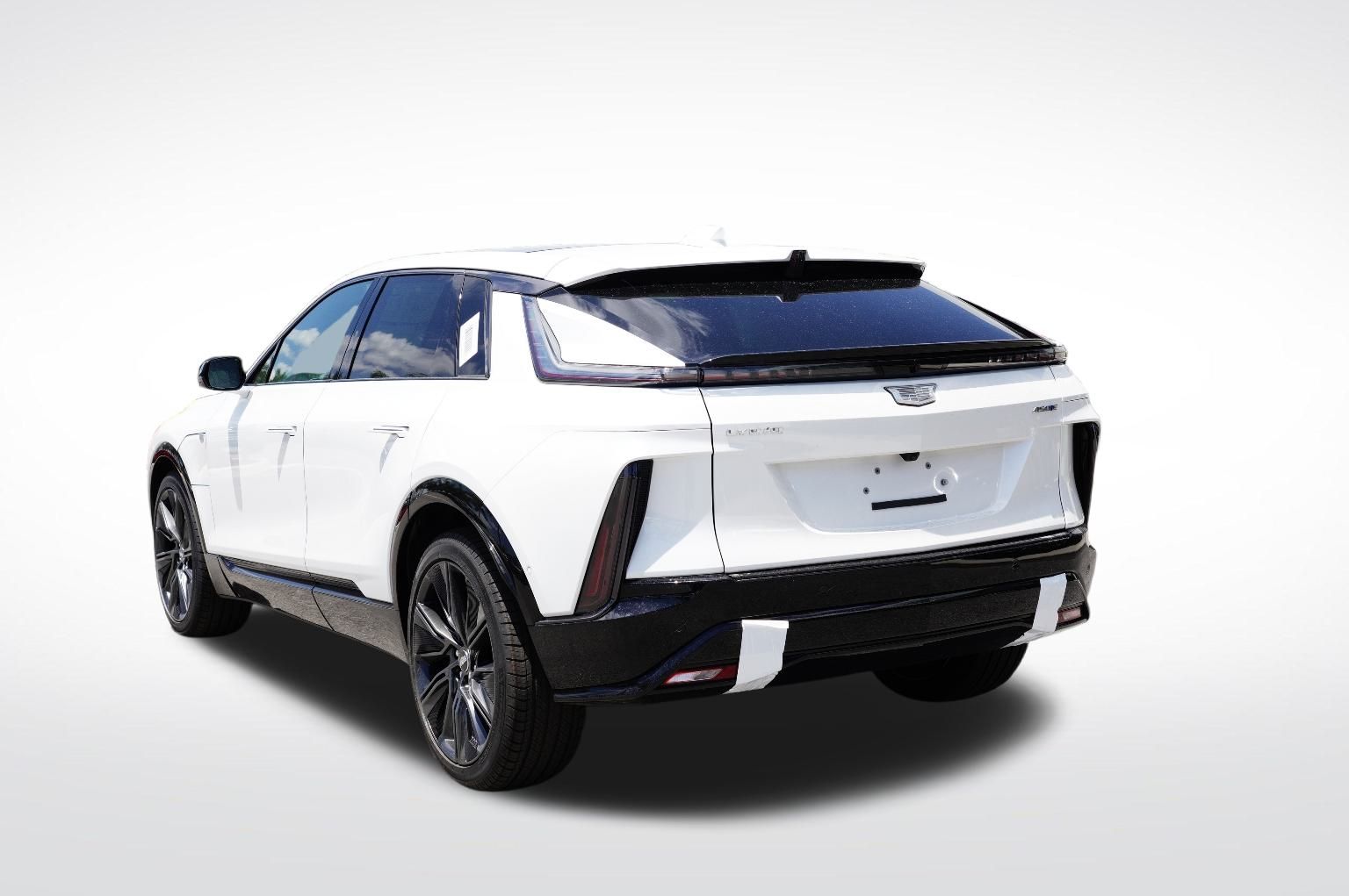 2024 Cadillac LYRIQ Sport 3