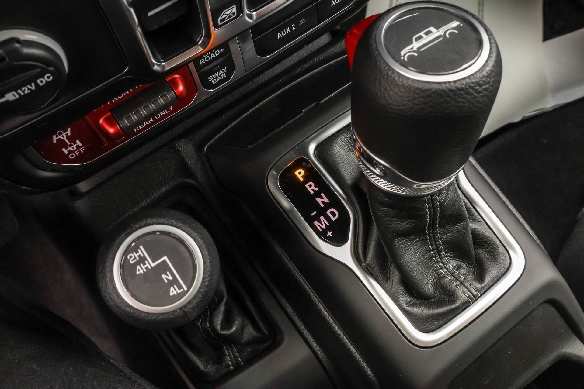 2025 JEEP GLADIATOR - Image 20