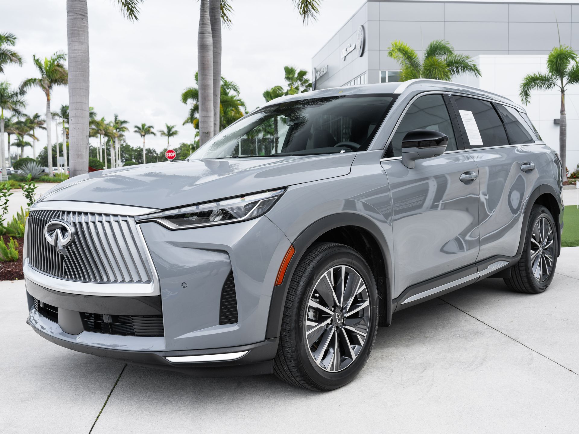 used 2026 INFINITI QX60 car, priced at $44,850