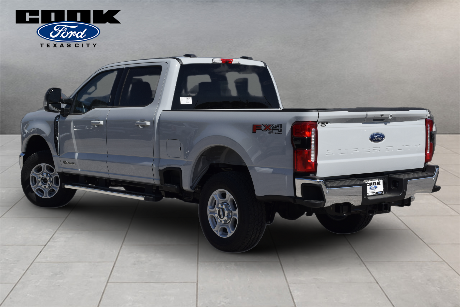 2026 Ford F-250SD XLT - 3