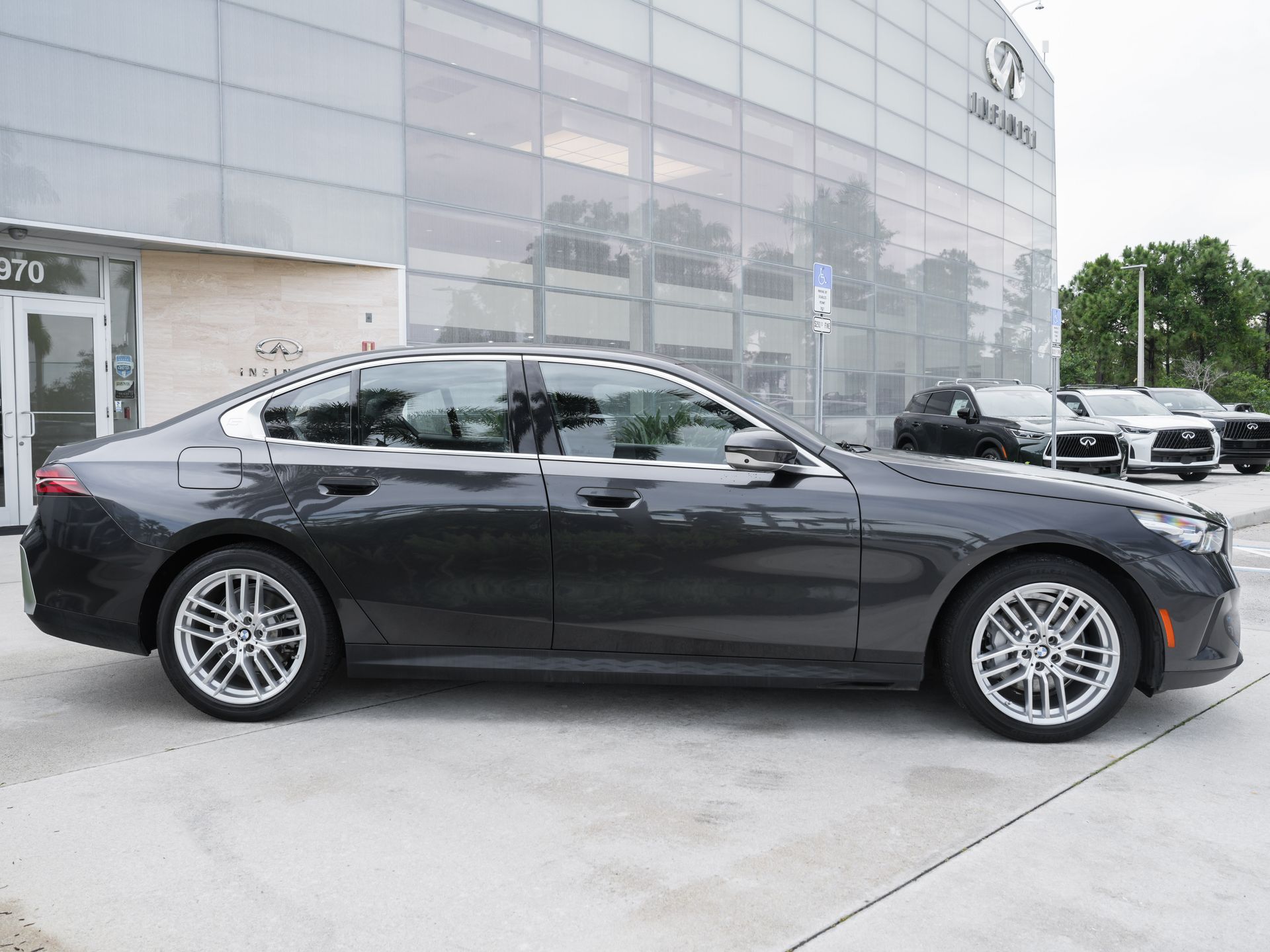used 2024 BMW 5-Series car, priced at $36,000