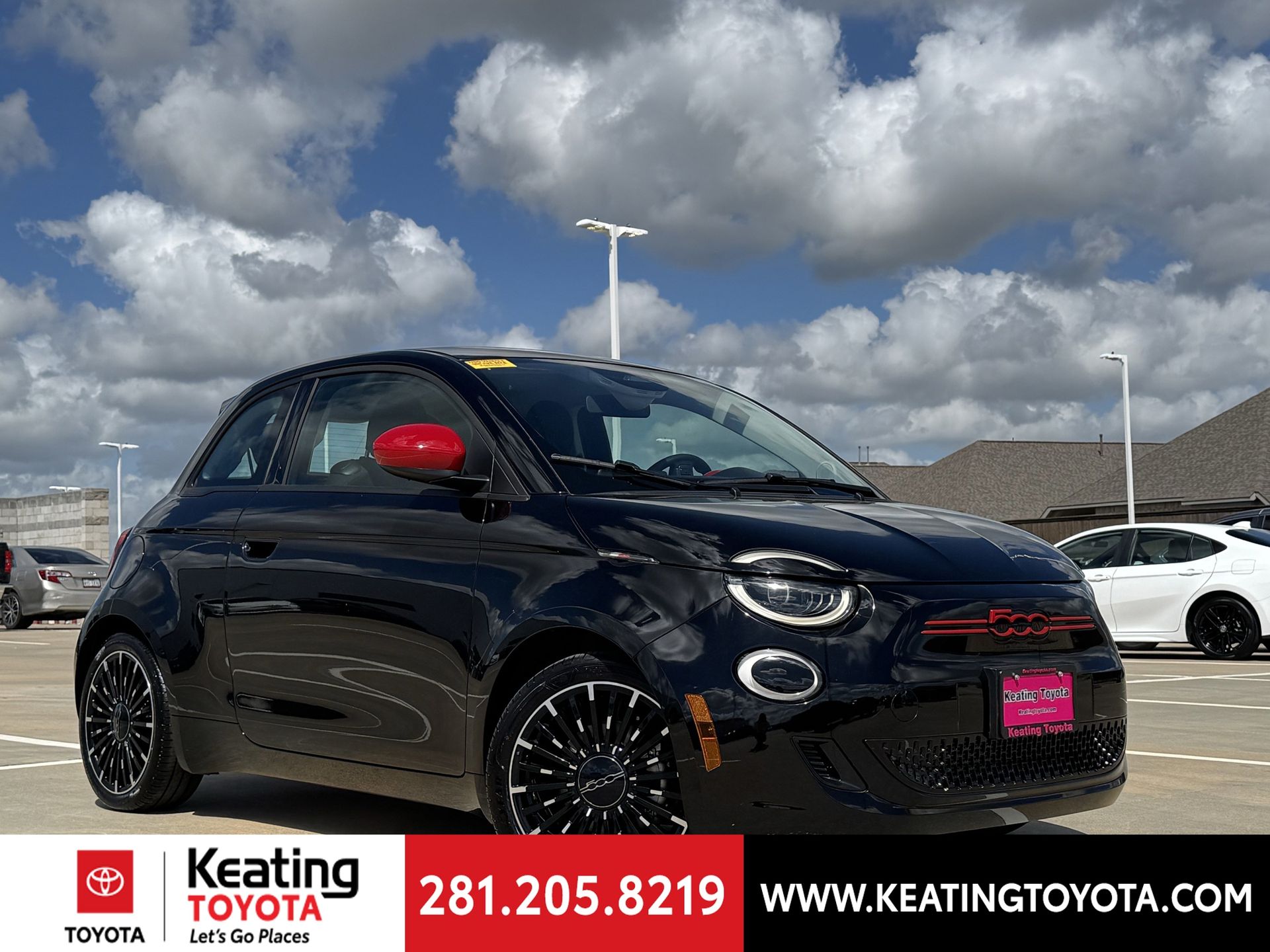 Tuxedo Black 2024 FIAT 500e Hatchback 1-Speed Automatic