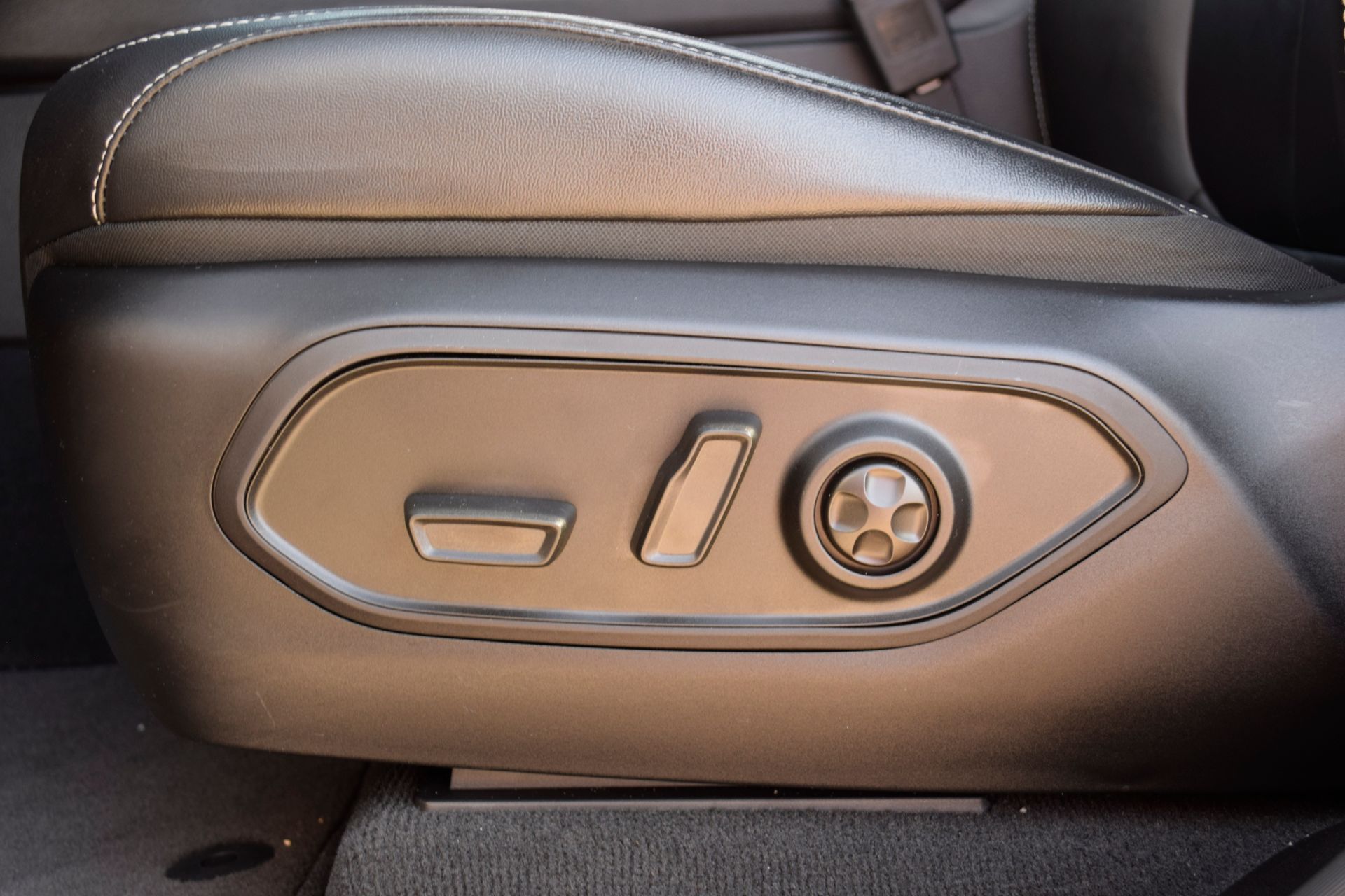 2025 Jeep Grand Cherokee Limited Black at Bayway Cadillac Southwest