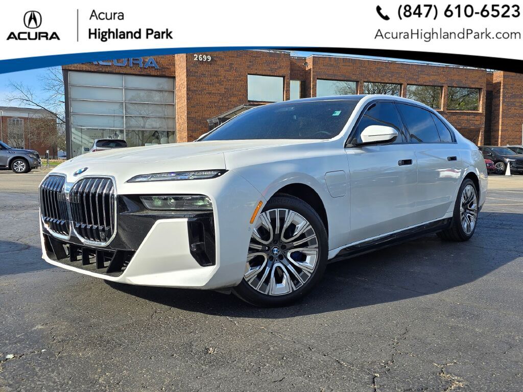 Used 2024 BMW 7 Series 750e with VIN WBA43EH0XRCP90006 for sale in Highland Park, IL