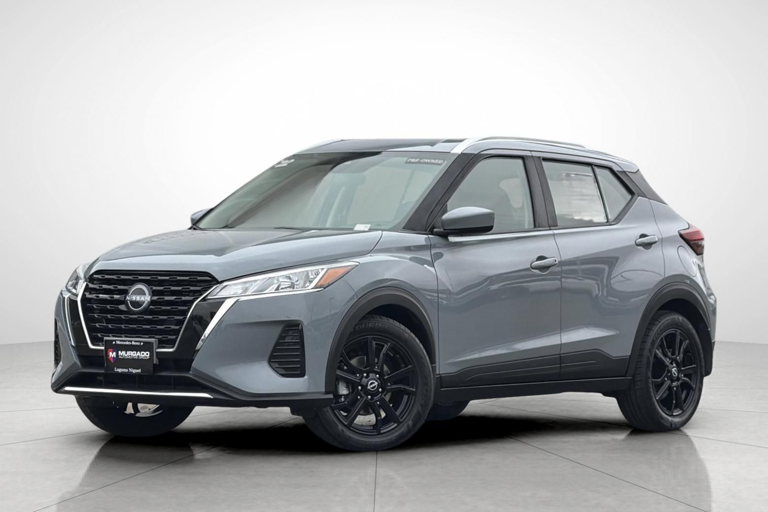 Boulder Gray Pearl 2022 Nissan Kicks SUV / Crossover Front-Wheel Drive Continuously Variable Transmission