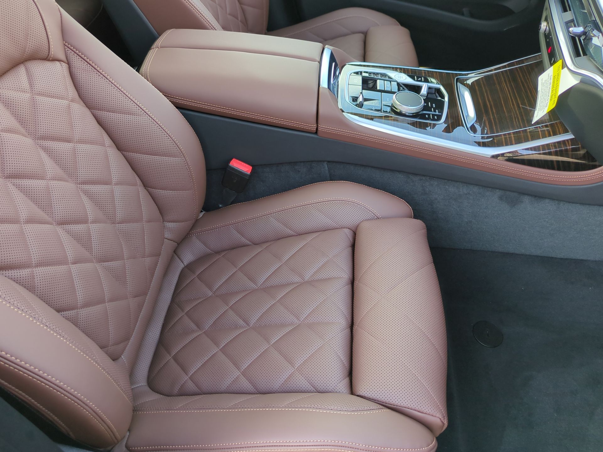 new 2026 BMW X7 car, priced at $97,440