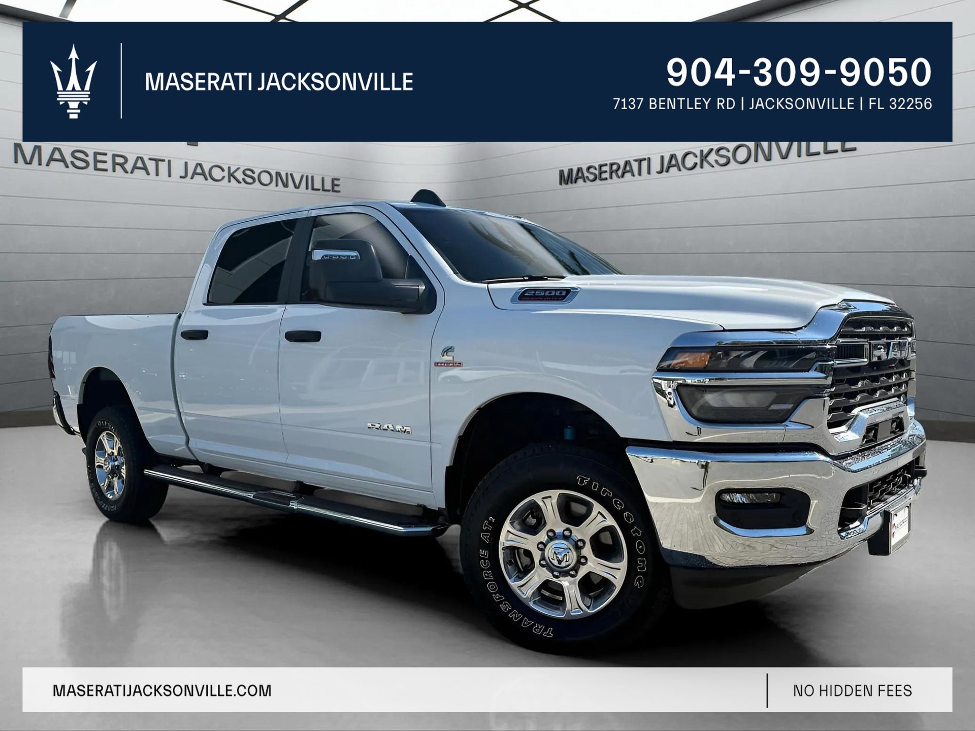 Bright White Clearcoat 2026 RAM 2500 Big Horn Crew Cab 4WD Pickup Truck Four-Wheel Drive 8-Speed Automatic