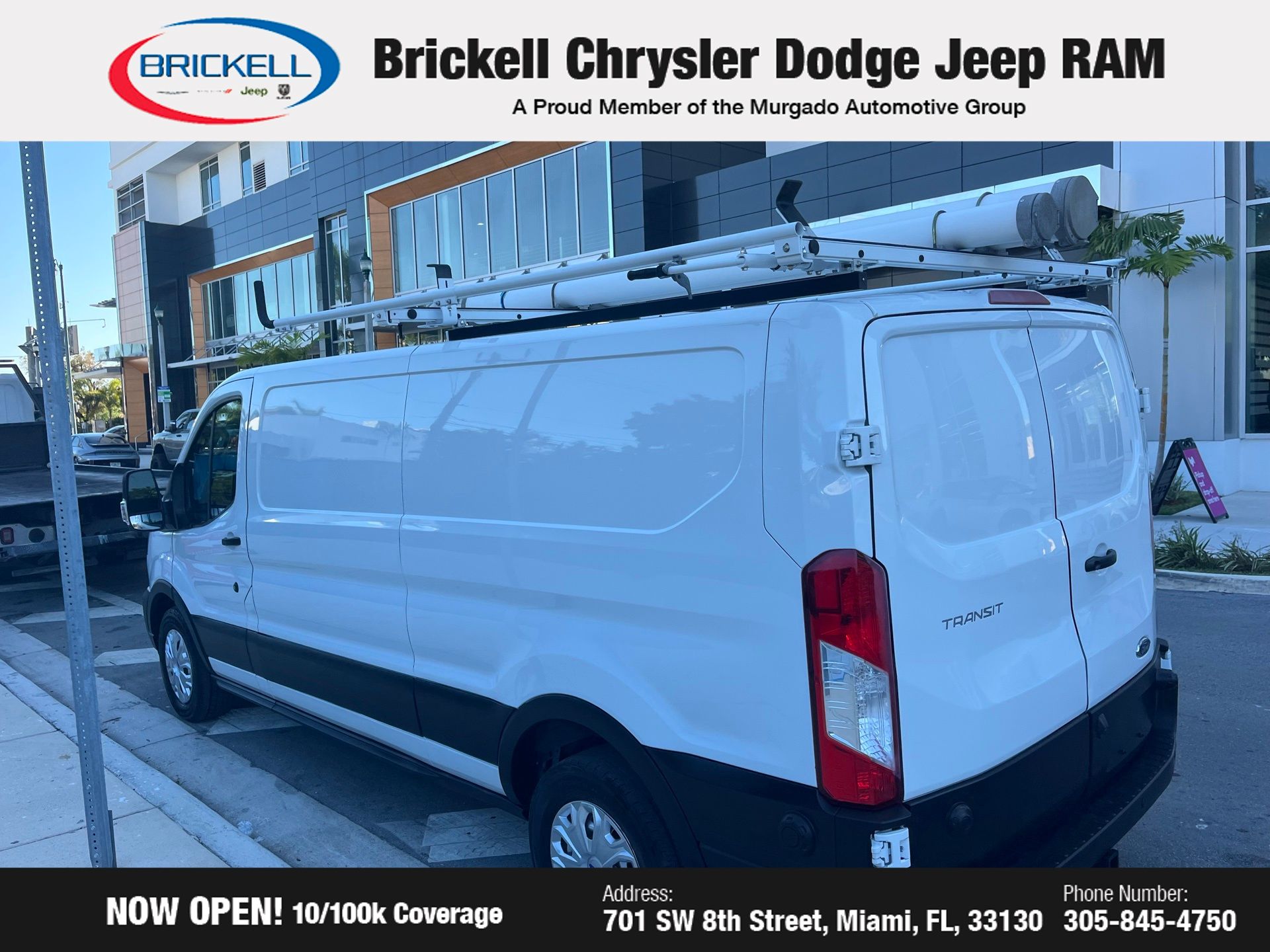 View vehicle photo 7