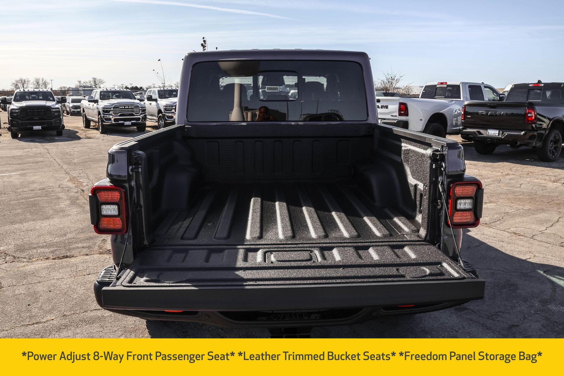 2026 JEEP GLADIATOR - Image 19