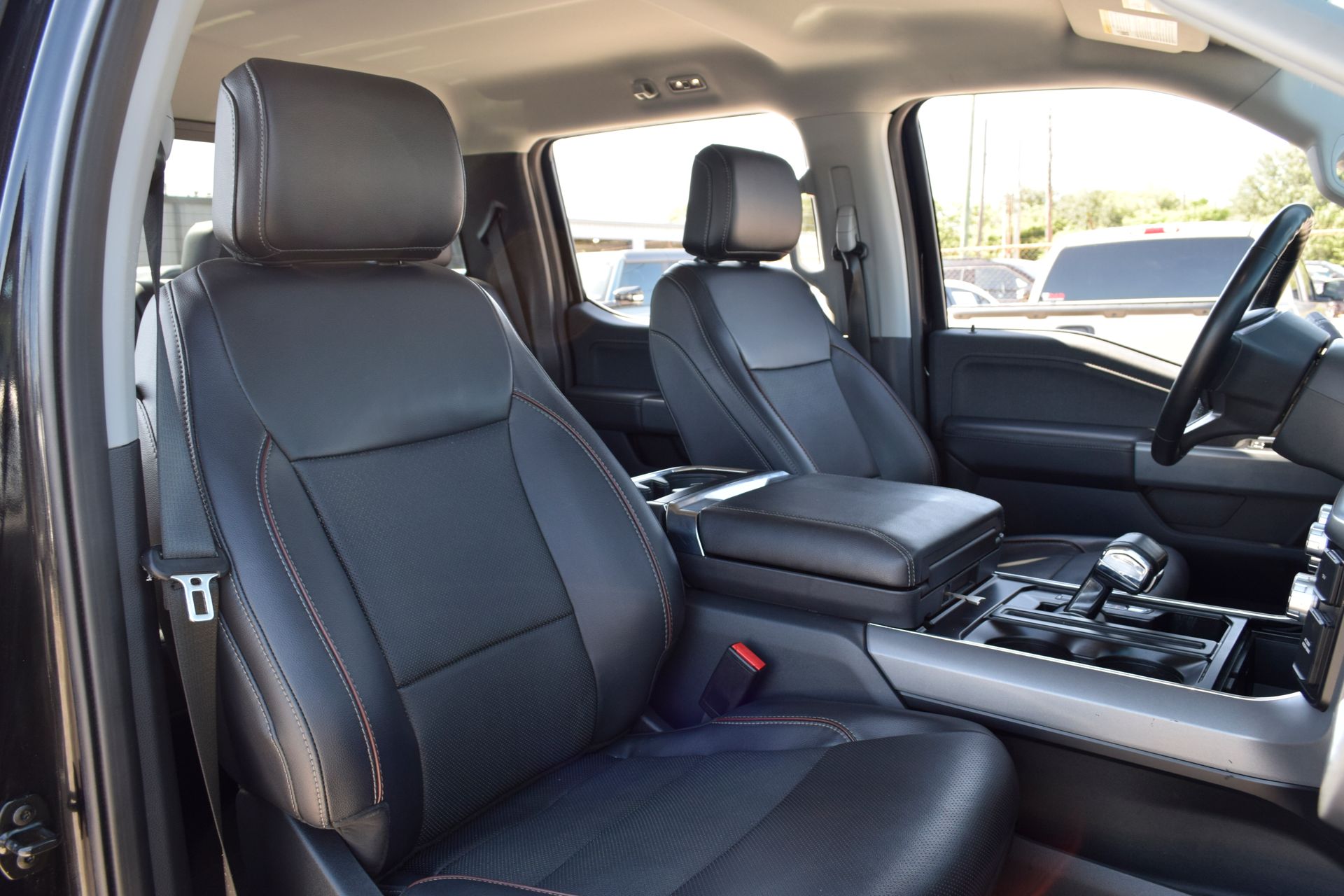 2023 Ford F-150 Lariat Black at EAG Ford Navasota