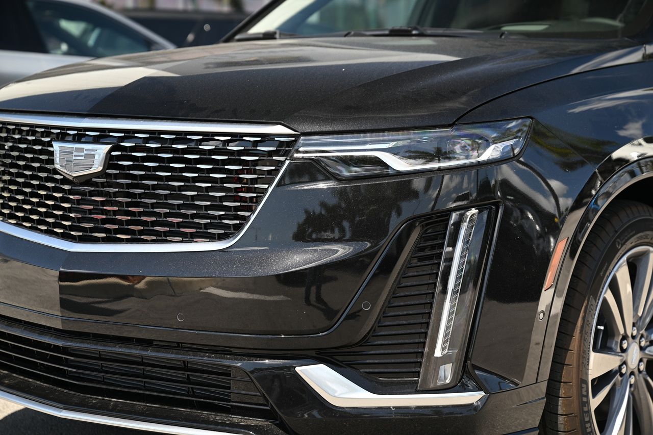 2024 Cadillac XT6 Premium Luxury 10