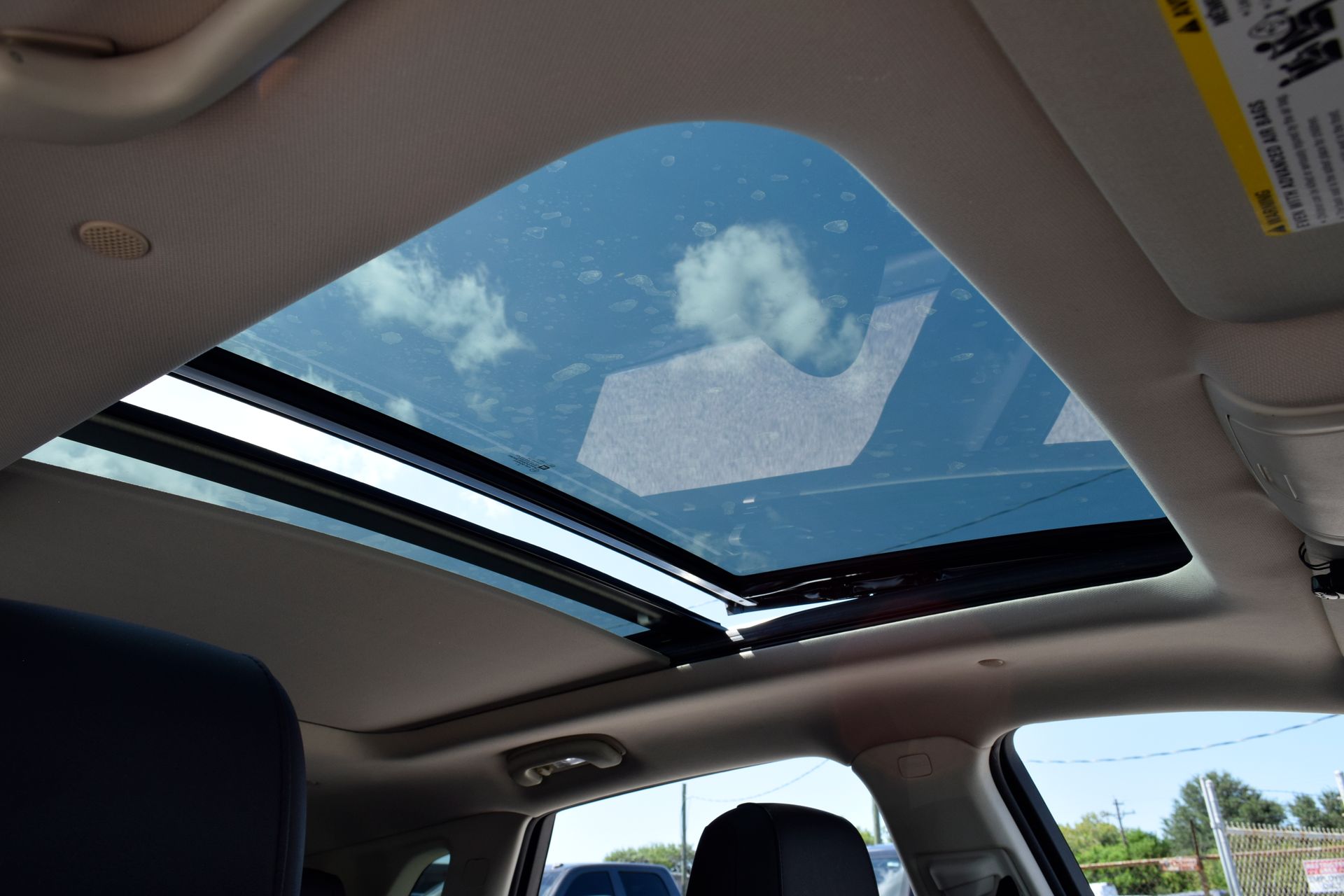 2018 Cadillac XT5 Luxury Silver at DeMontrond Ford