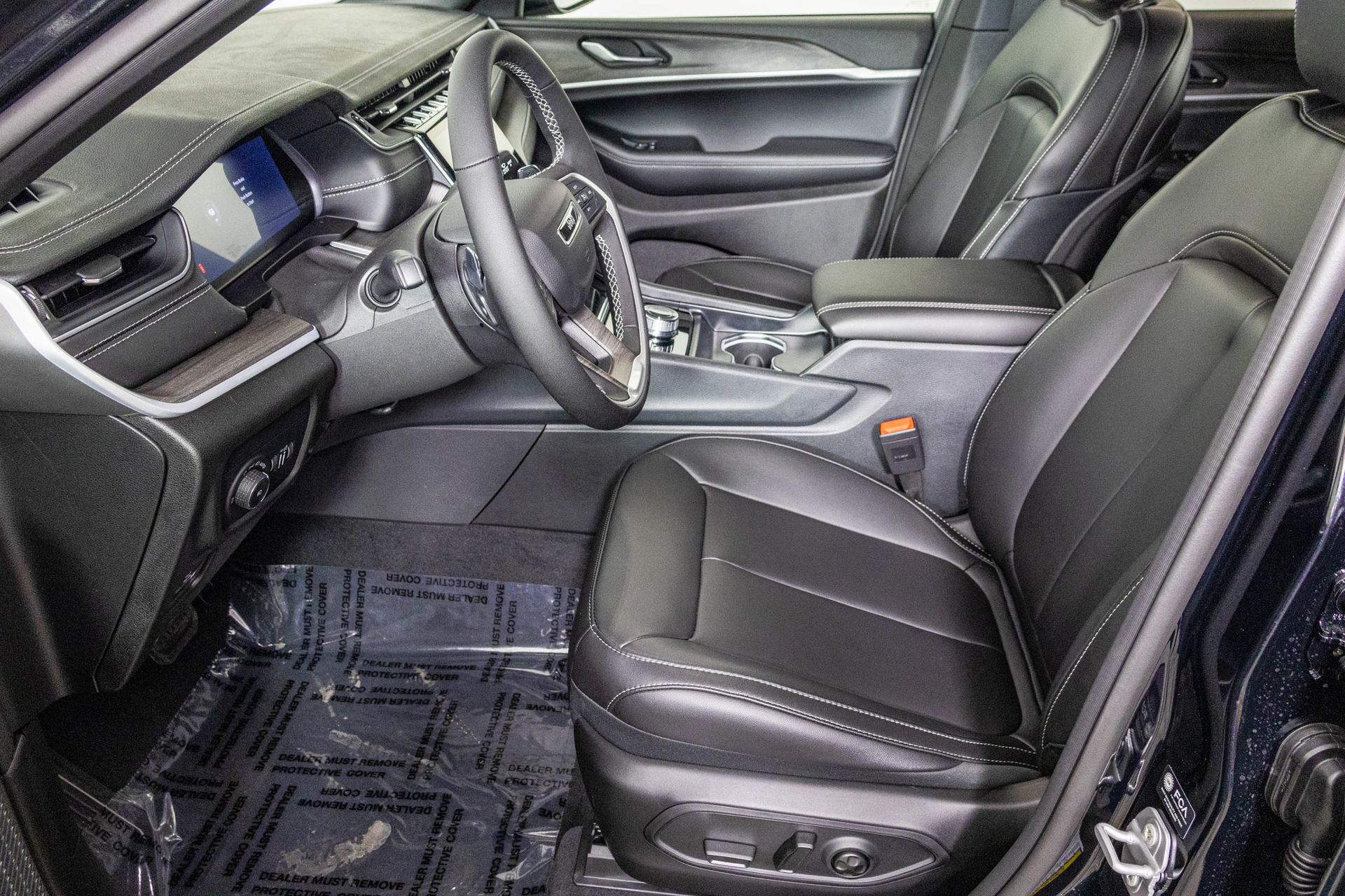 2025 JEEP GRAND CHEROKEE - Image 15