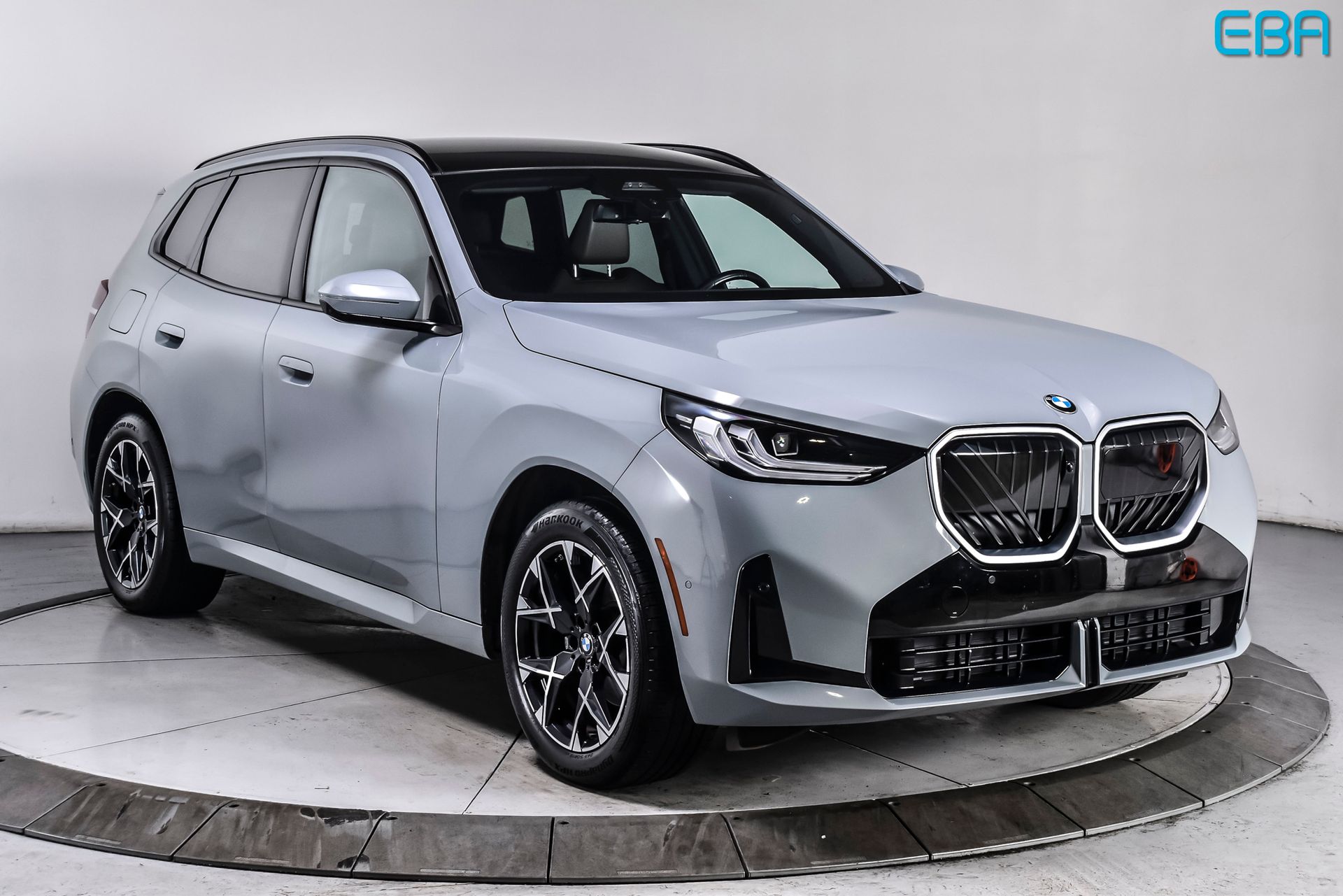2025 BMW X3 30 XDRIVE's photo