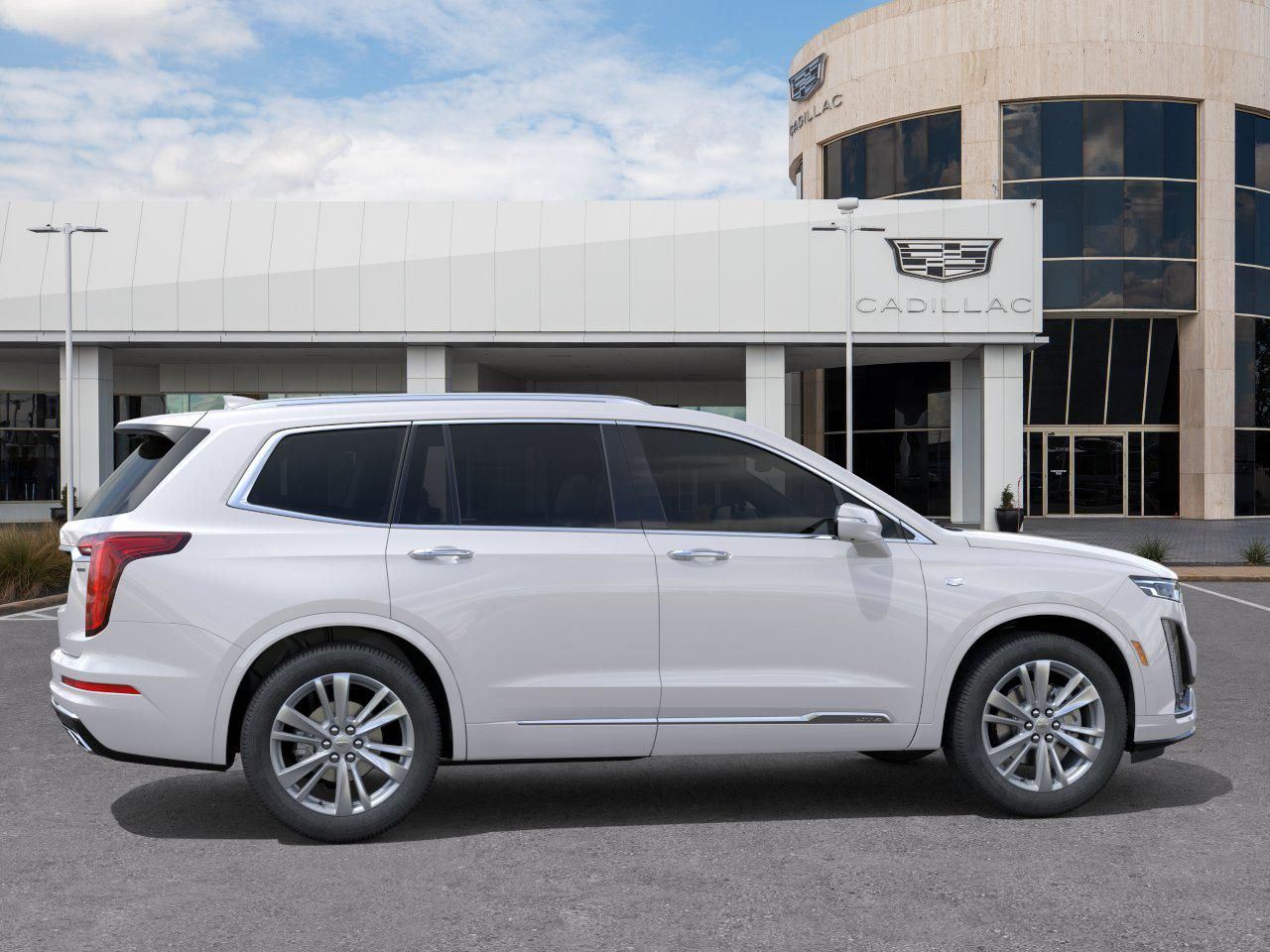 2025 Cadillac XT6 Premium Luxury - 4