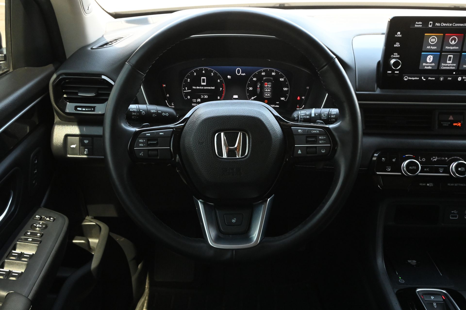 2024 Honda Pilot Elite  at Community Honda
