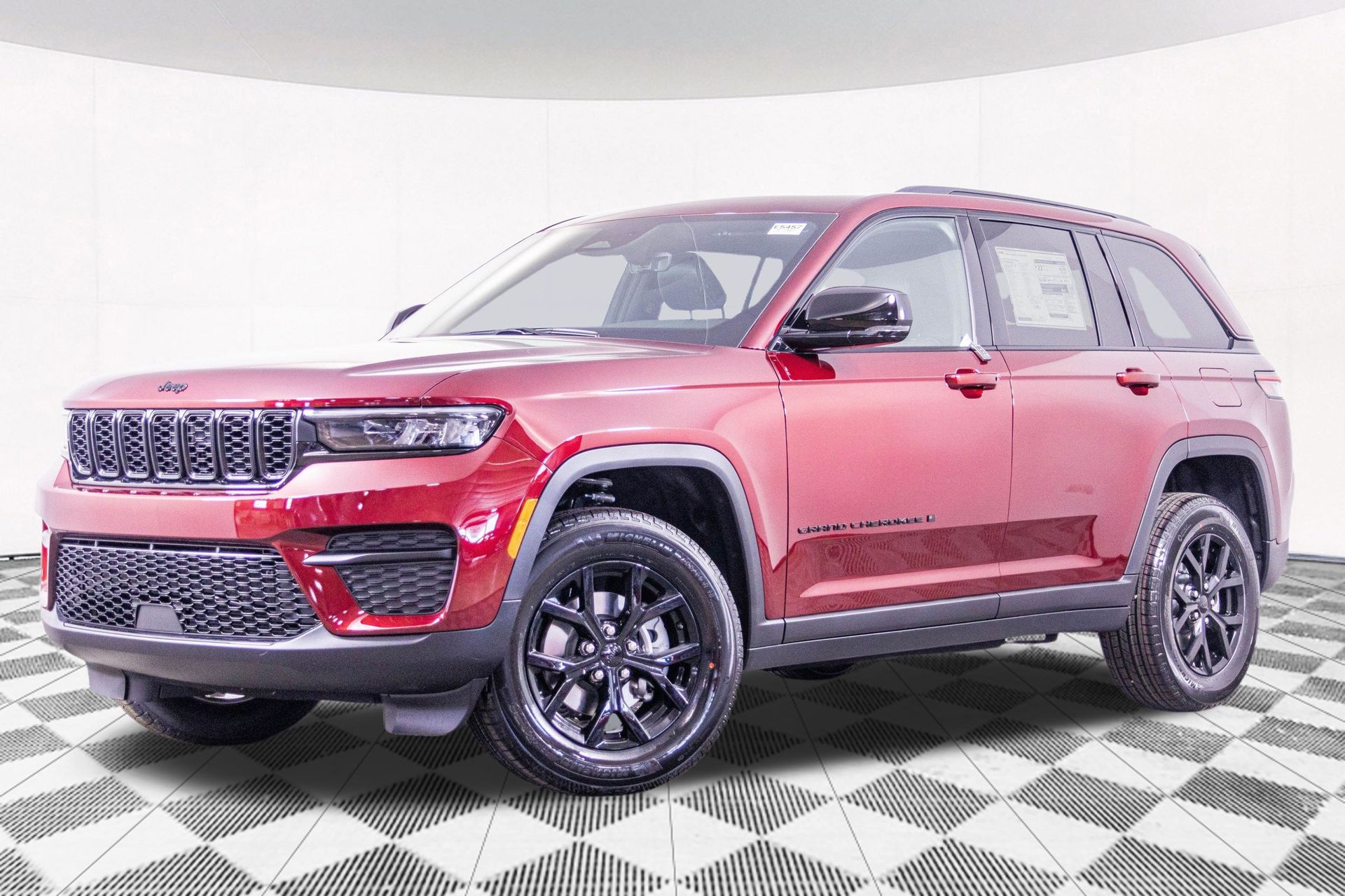 2025 JEEP GRAND CHEROKEE - Image 2