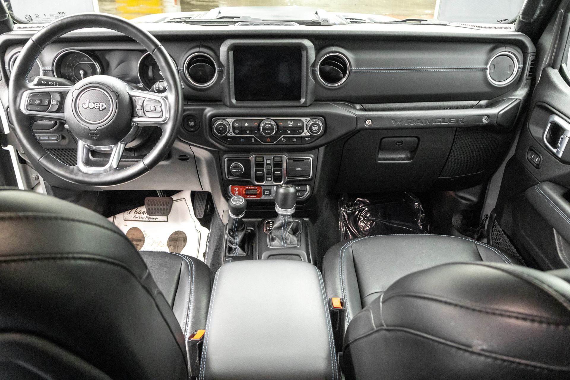 2021 JEEP WRANGLER - Image 29