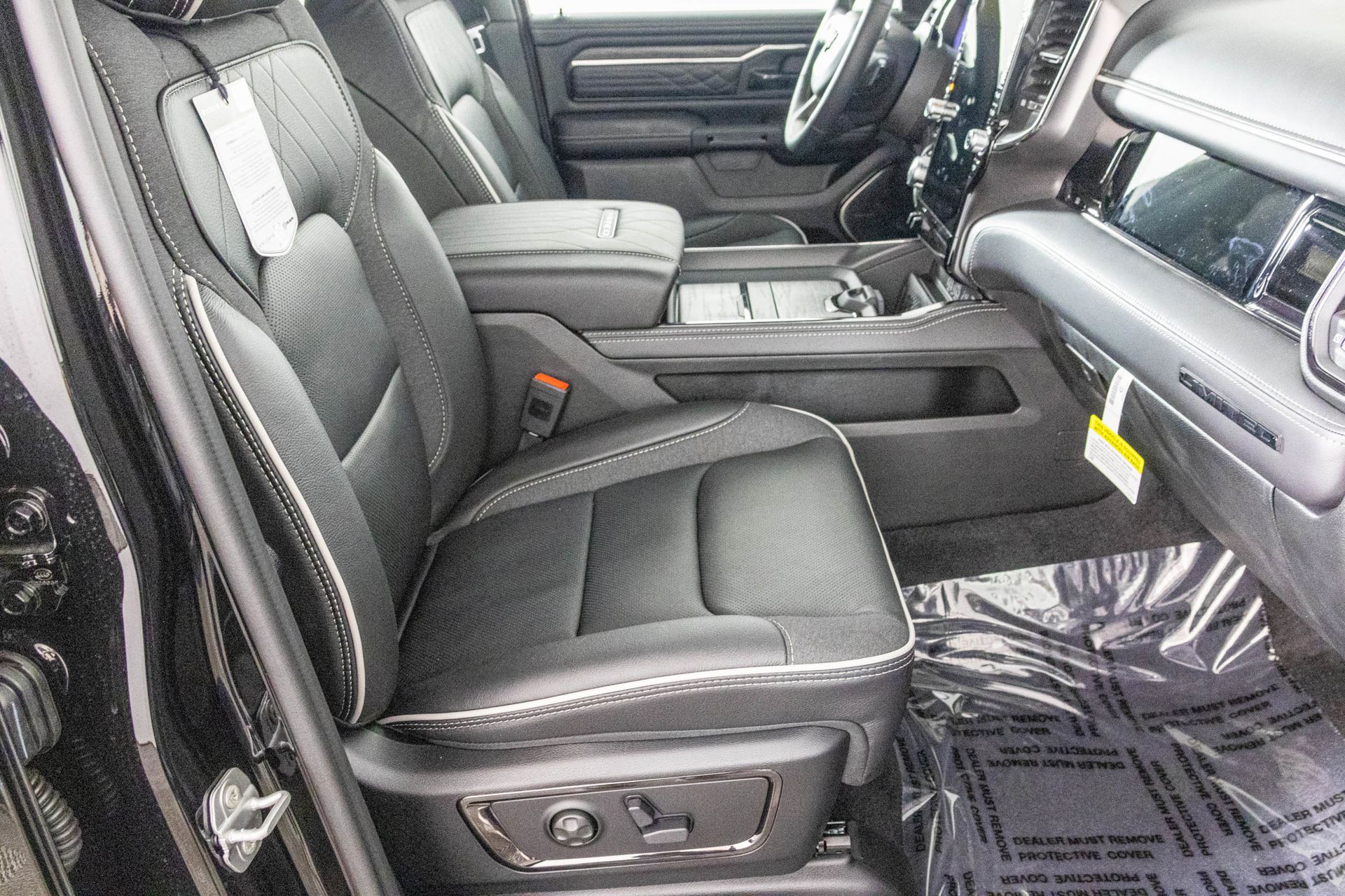 2026 RAM 1500 - Image 40