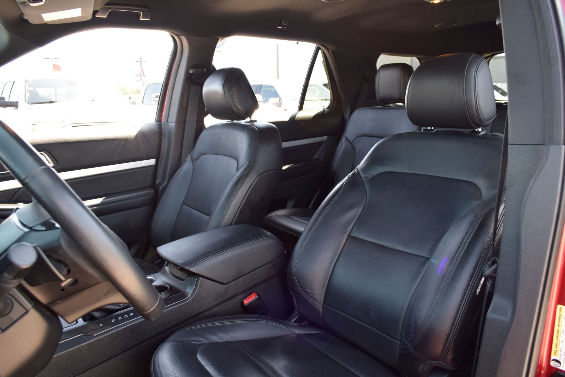 2017 Ford Explorer XLT Red at Autostrade