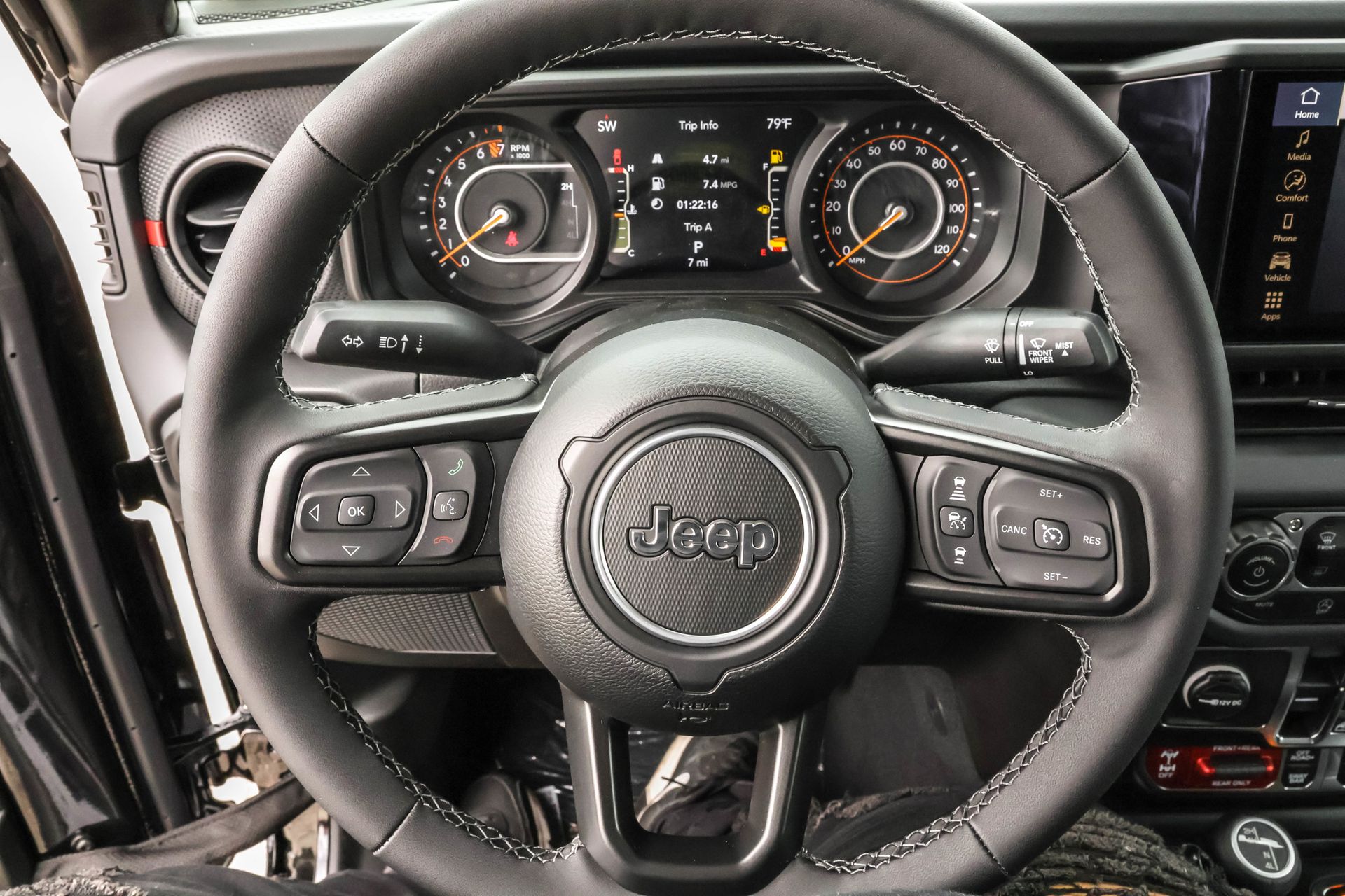 2025 JEEP GLADIATOR - Image 26