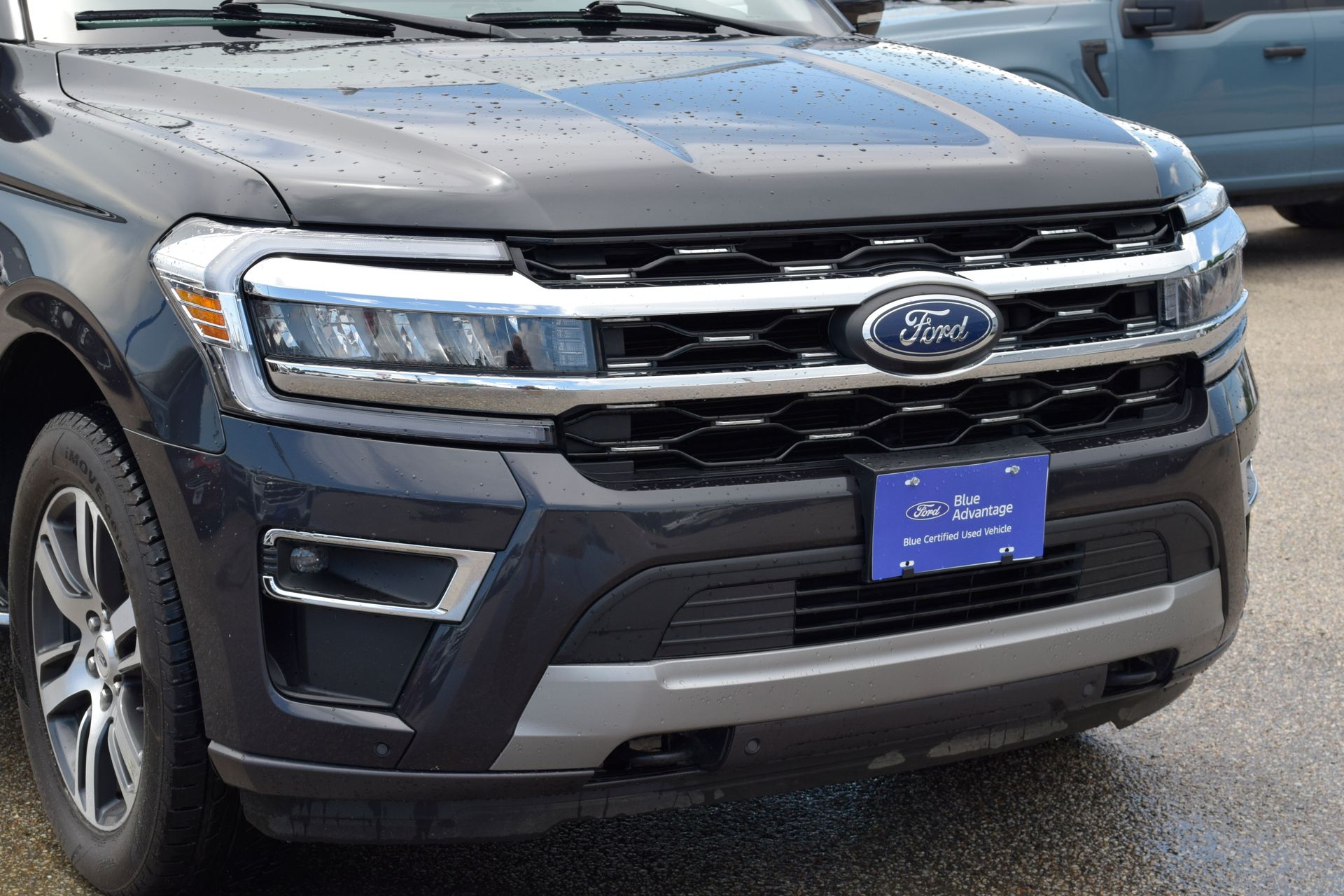 2023 Ford Expedition Limited Gray at Texan Dodge Chrysler Jeep Ram