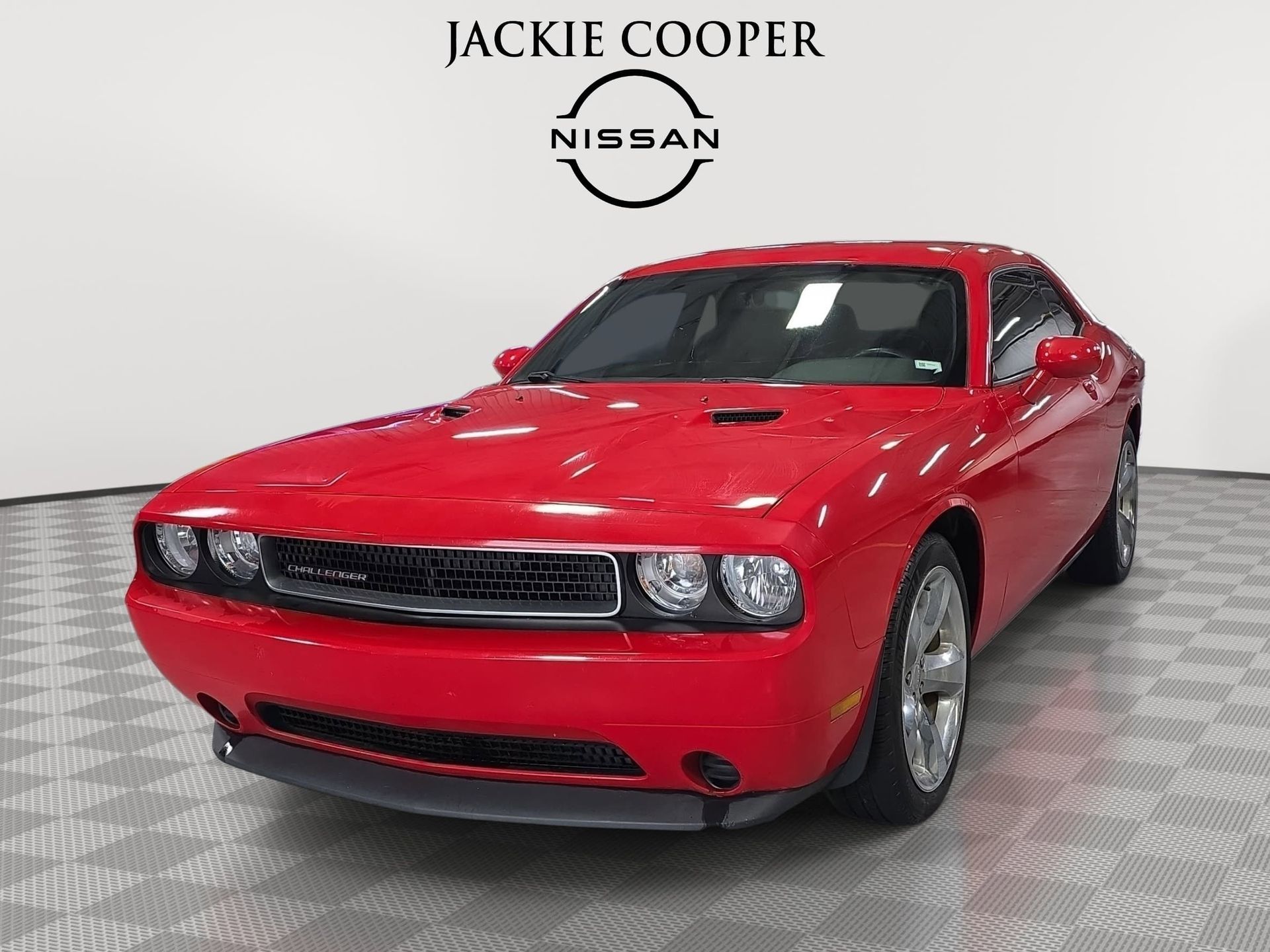 Torred 2014 Dodge Challenger SXT RWD Coupe Rear-Wheel Drive 5-Speed Automatic