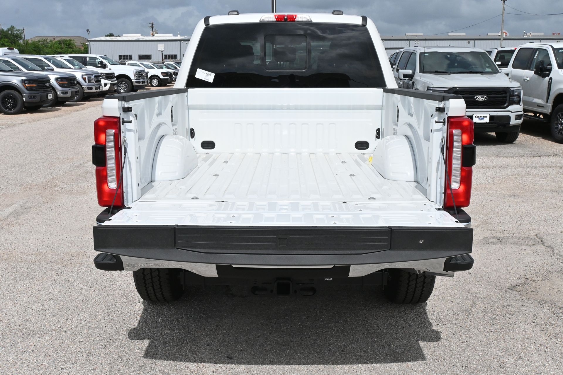 2026 Ford F-250SD King Ranch White at EAG Ford Navasota