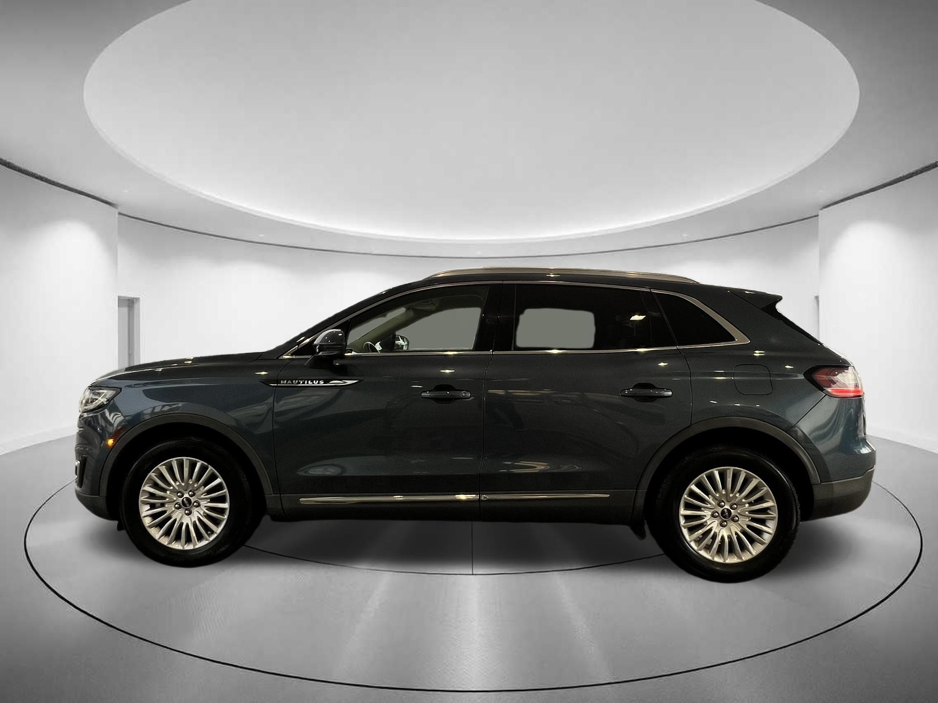 2019 Lincoln Nautilus Standard 28