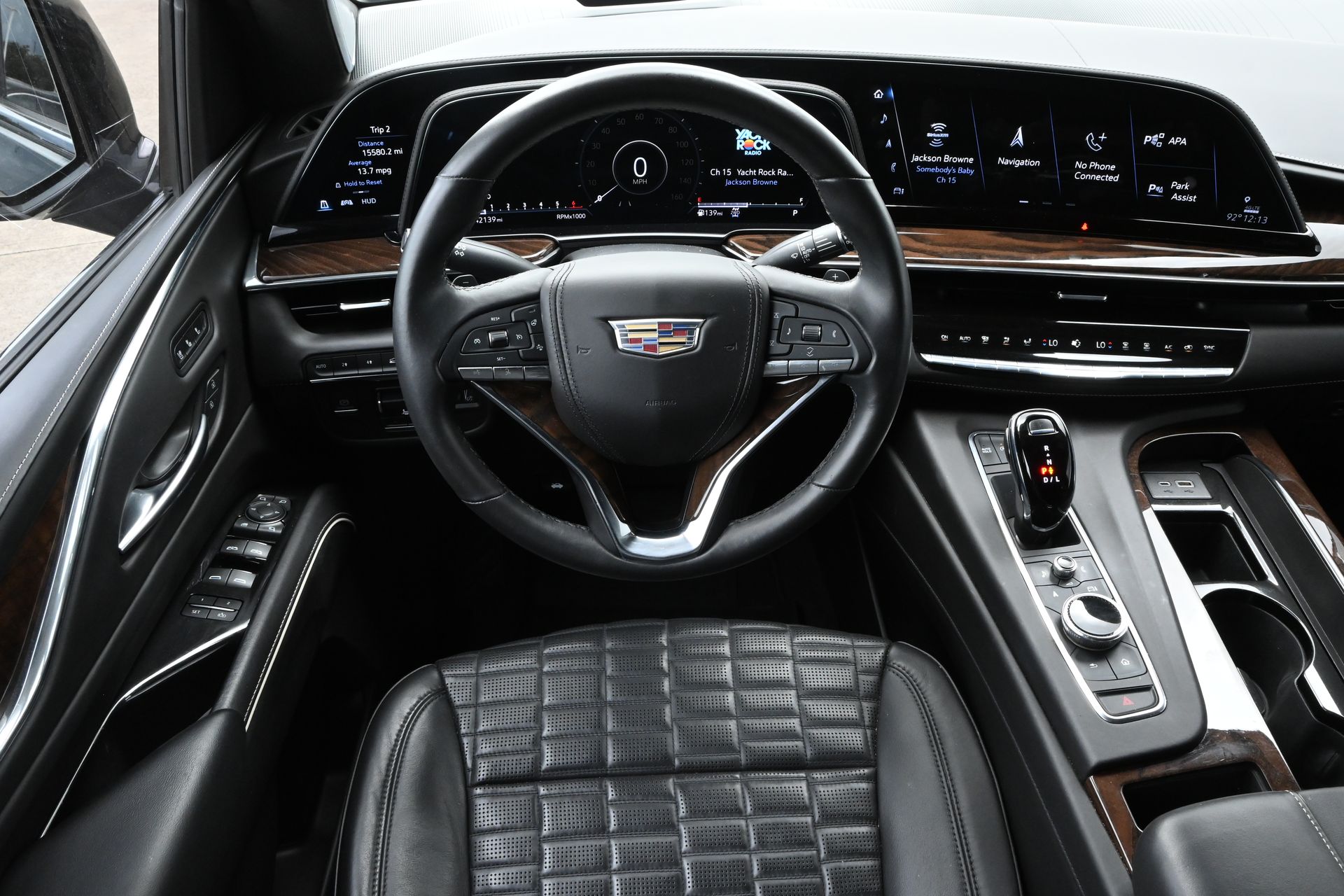 2023 Cadillac Escalade Premium Luxury Platinum - 6