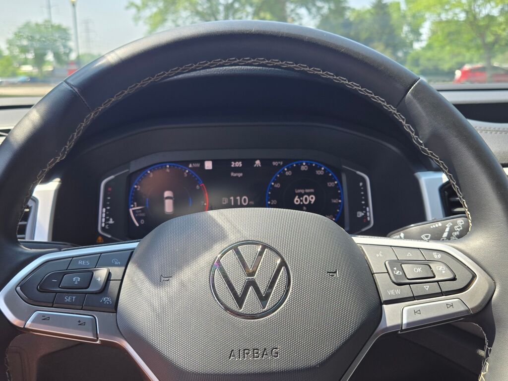 2021 Volkswagen Atlas Cross Sport SE Premium photo 35