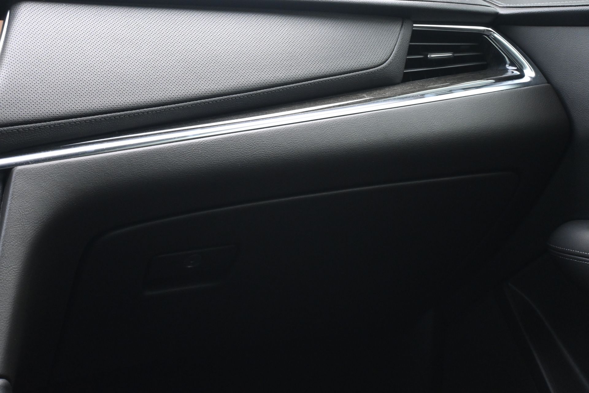2022 Cadillac XT5 Premium Luxury Red at Bayway Cadillac of The Woodlands