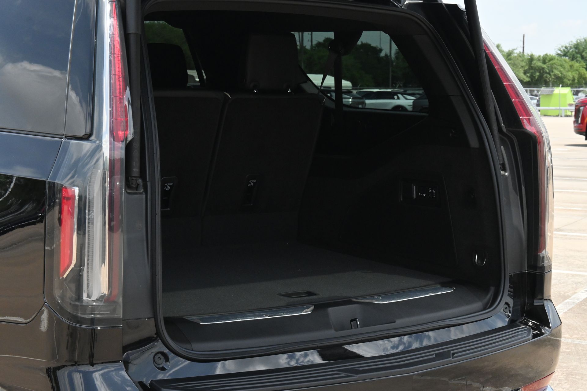 2024 Cadillac Escalade ESV Premium Black at Bayway Cadillac of The Woodlands