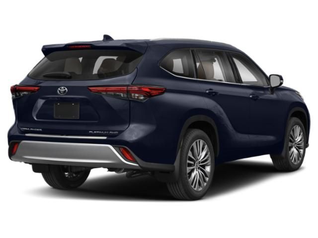 2022 Toyota Highlander Platinum  at Gullo Toyota