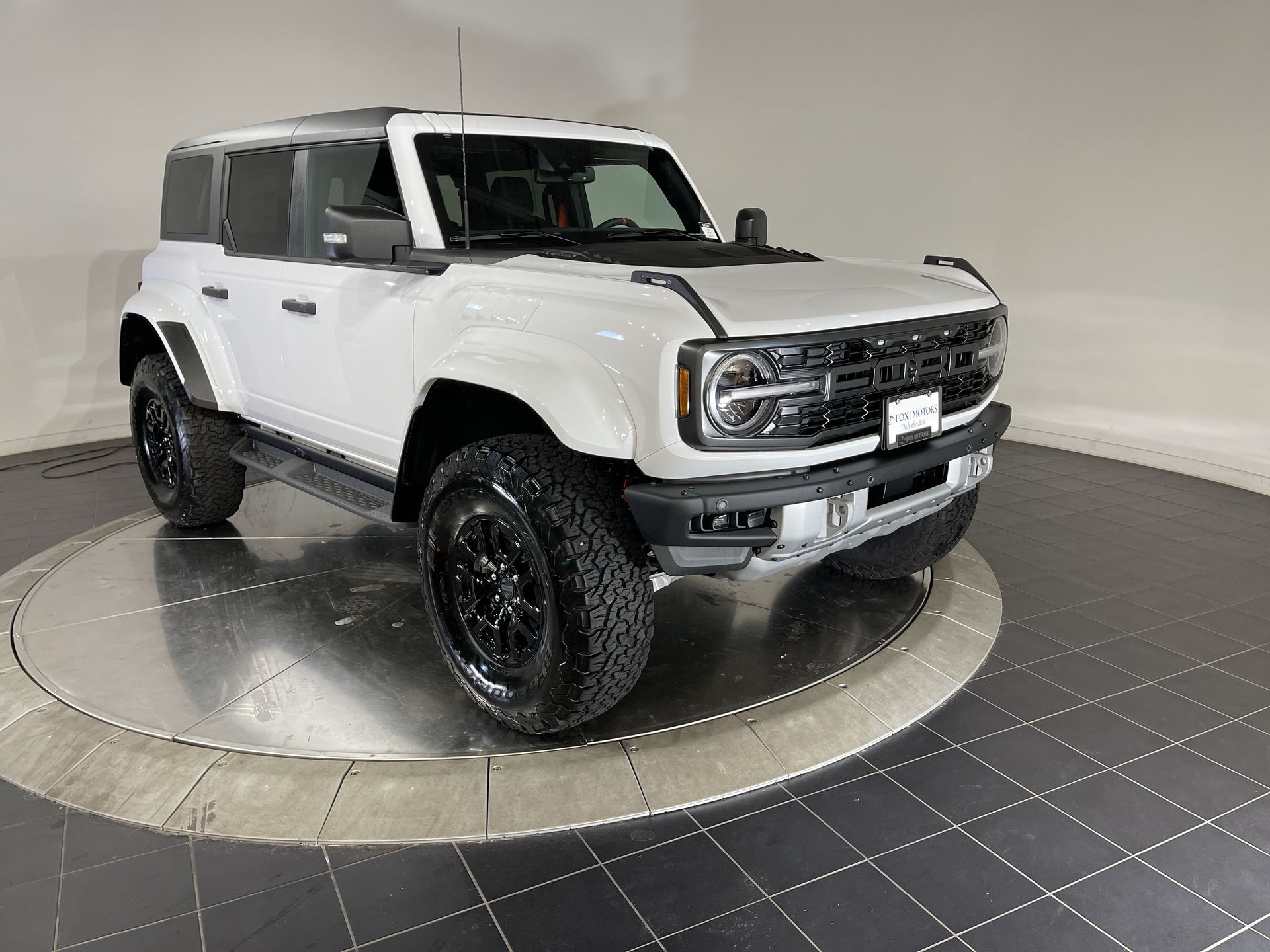 2024 Ford Bronco Raptor 2