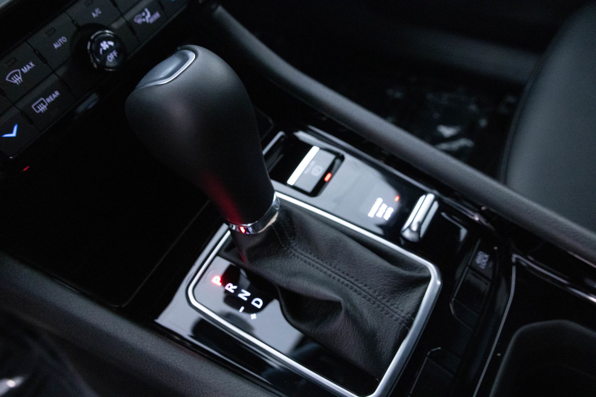 2026 JEEP COMPASS - Image 24