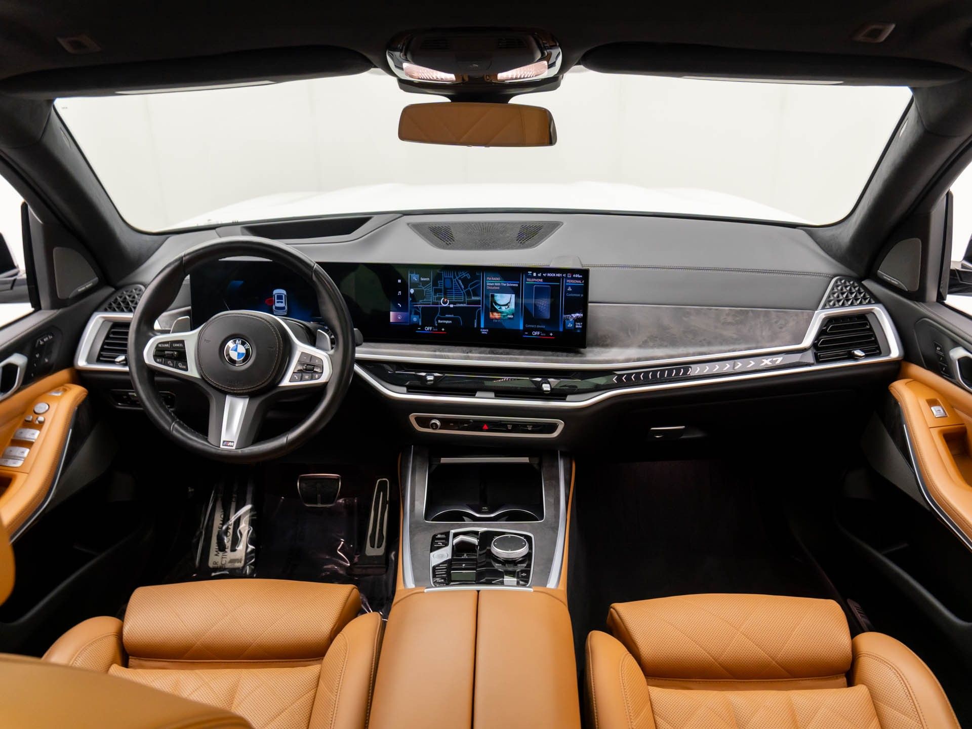 2023 BMW X7 xDrive40i photo