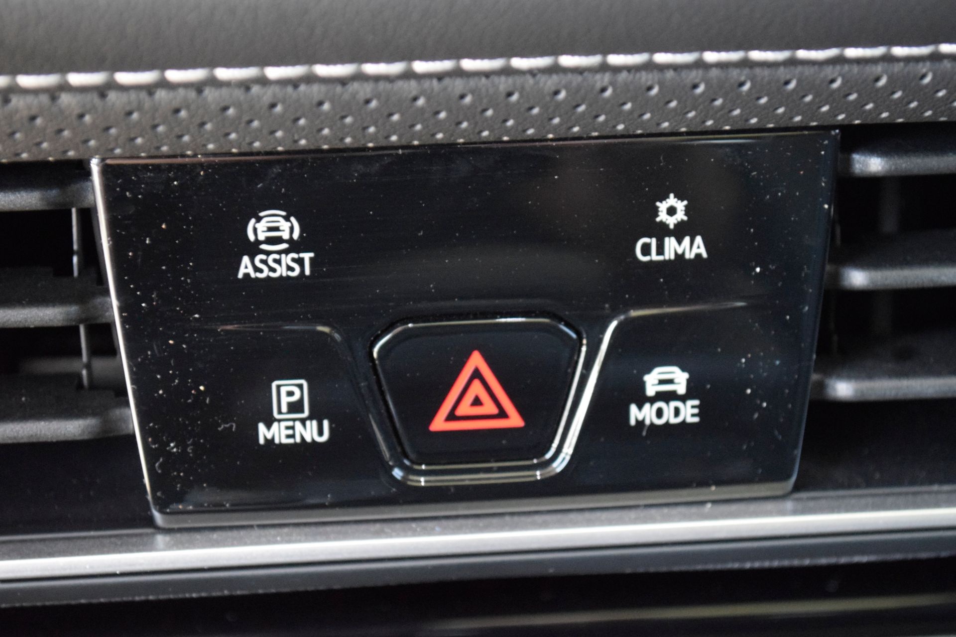 2024 Volkswagen Atlas 2.0T SEL Premium R-Line White at Don McGill Toyota