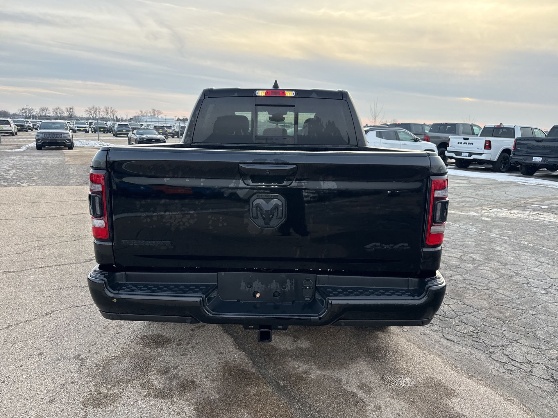 2022 RAM 1500 - Image 7