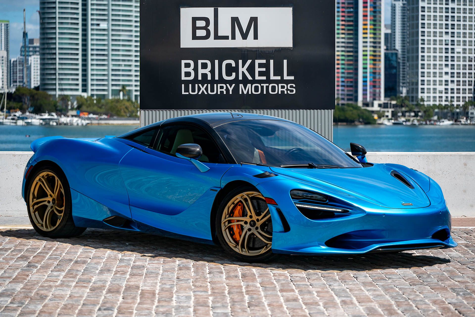 2025 McLaren 750S Coupe RWD