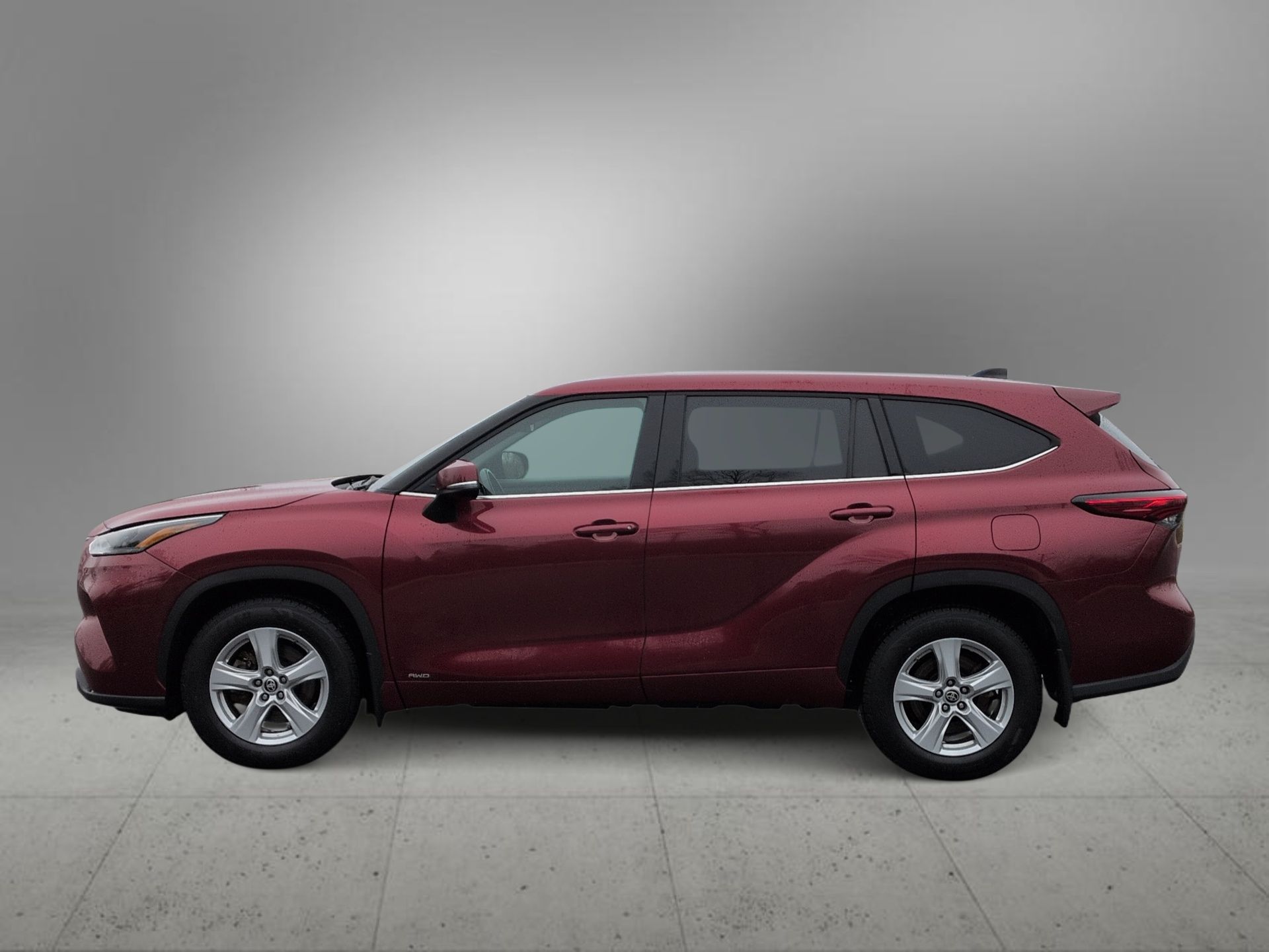 used 2022 Toyota Highlander Hybrid car, priced at $27,940
