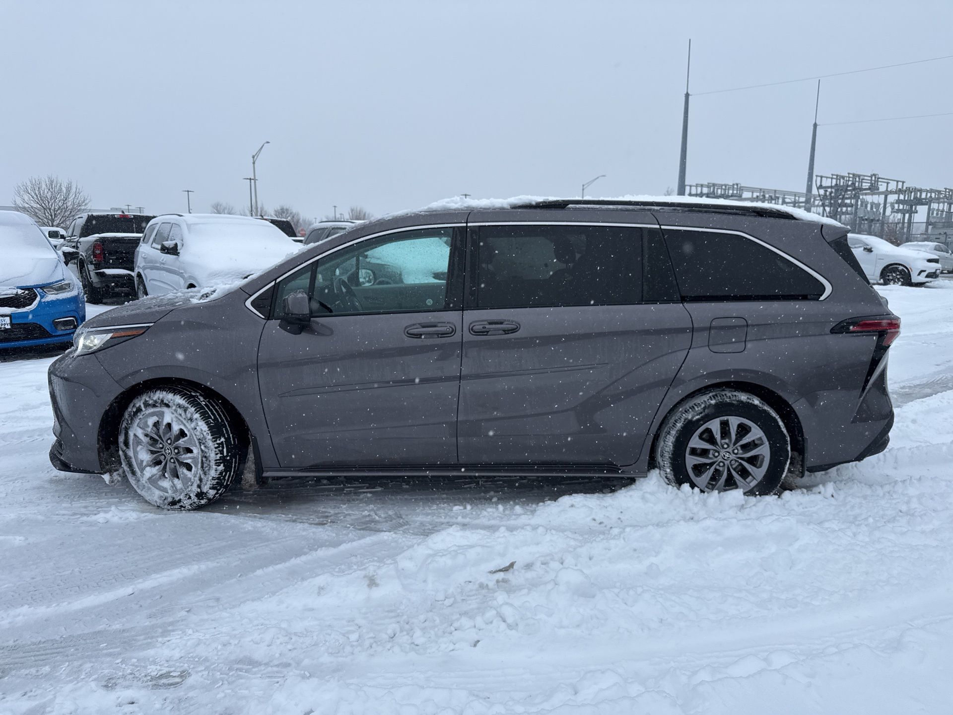 2022 TOYOTA SIENNA - Image 10