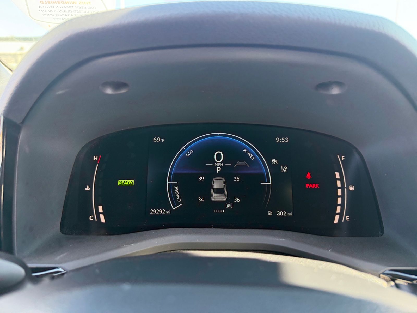 2025 Toyota Camry LE - Photo 23