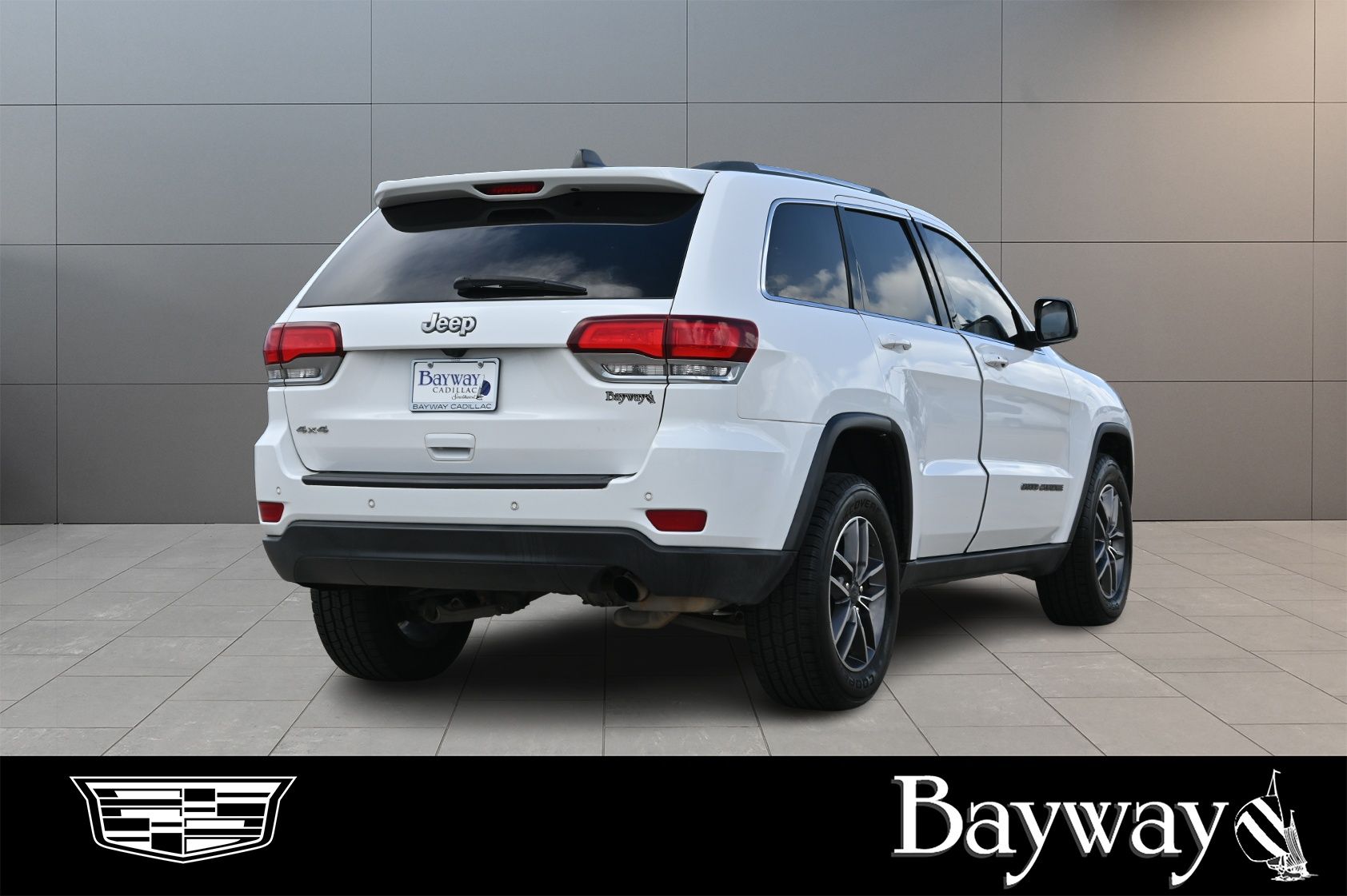 2020 Jeep Grand Cherokee Laredo E White at Westside Lexus