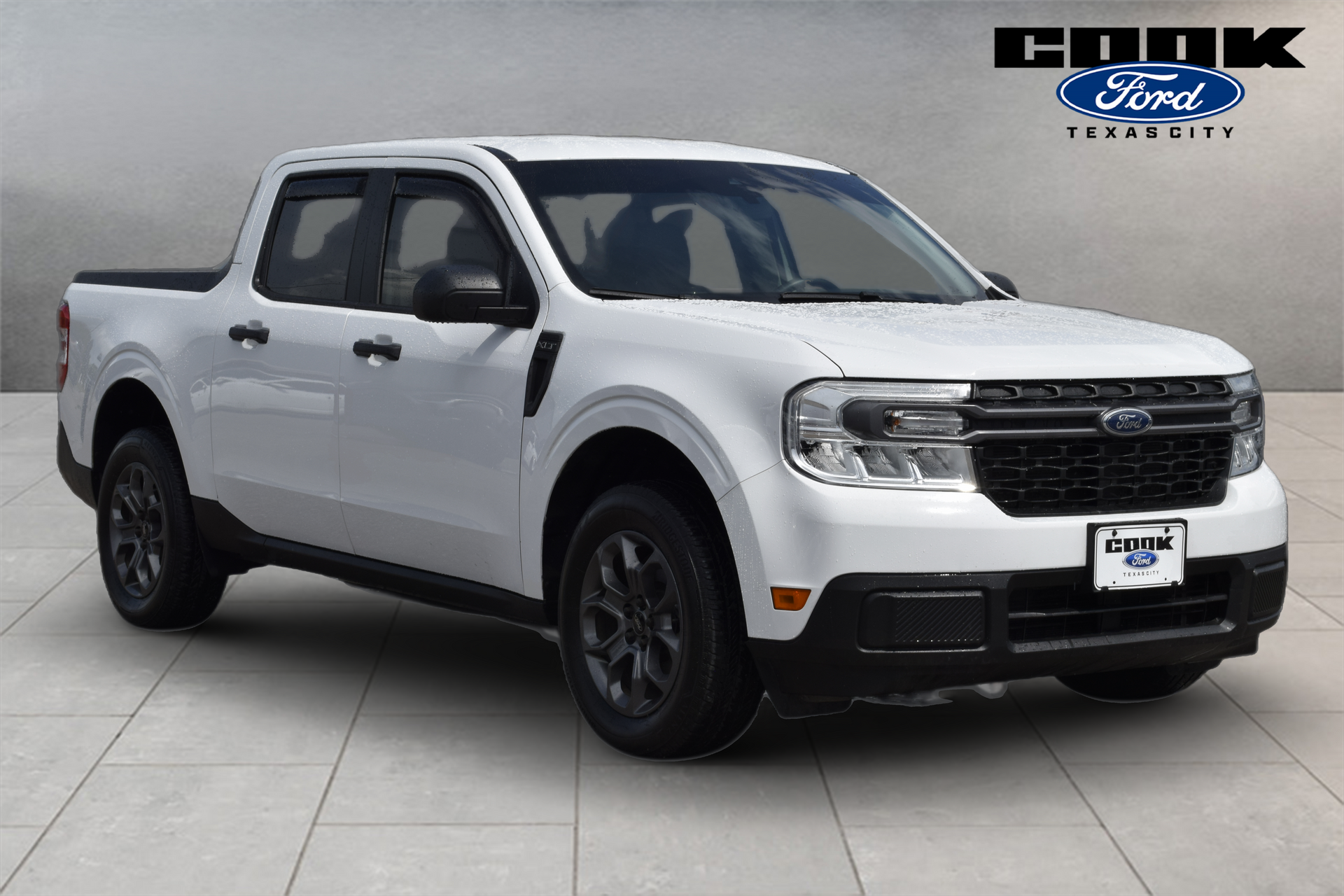 2024 Ford Maverick XLT White at South Houston Nissan