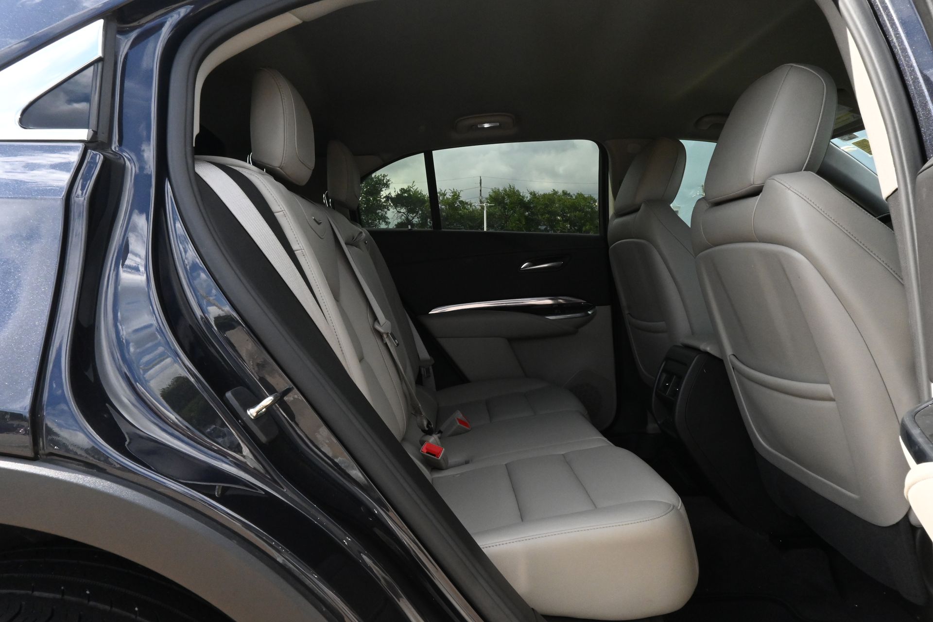 2023 Cadillac XT4 Luxury Gray at Bayway Cadillac of The Woodlands