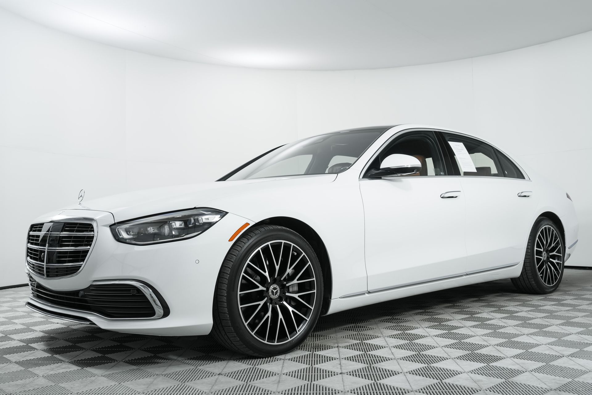 used 2024 Mercedes-Benz S-Class car, priced at $91,000