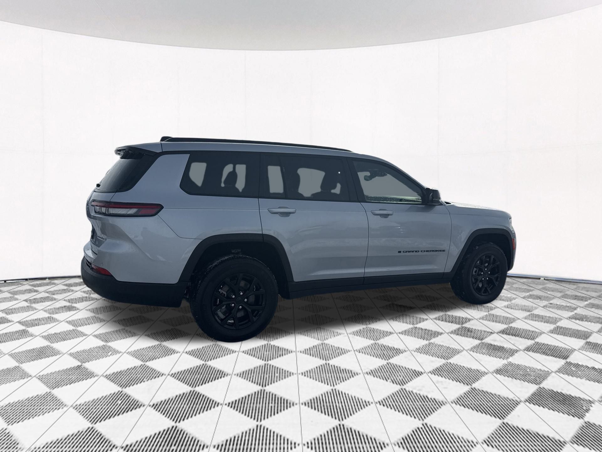 2025 JEEP GRAND CHEROKEE L - Image 41
