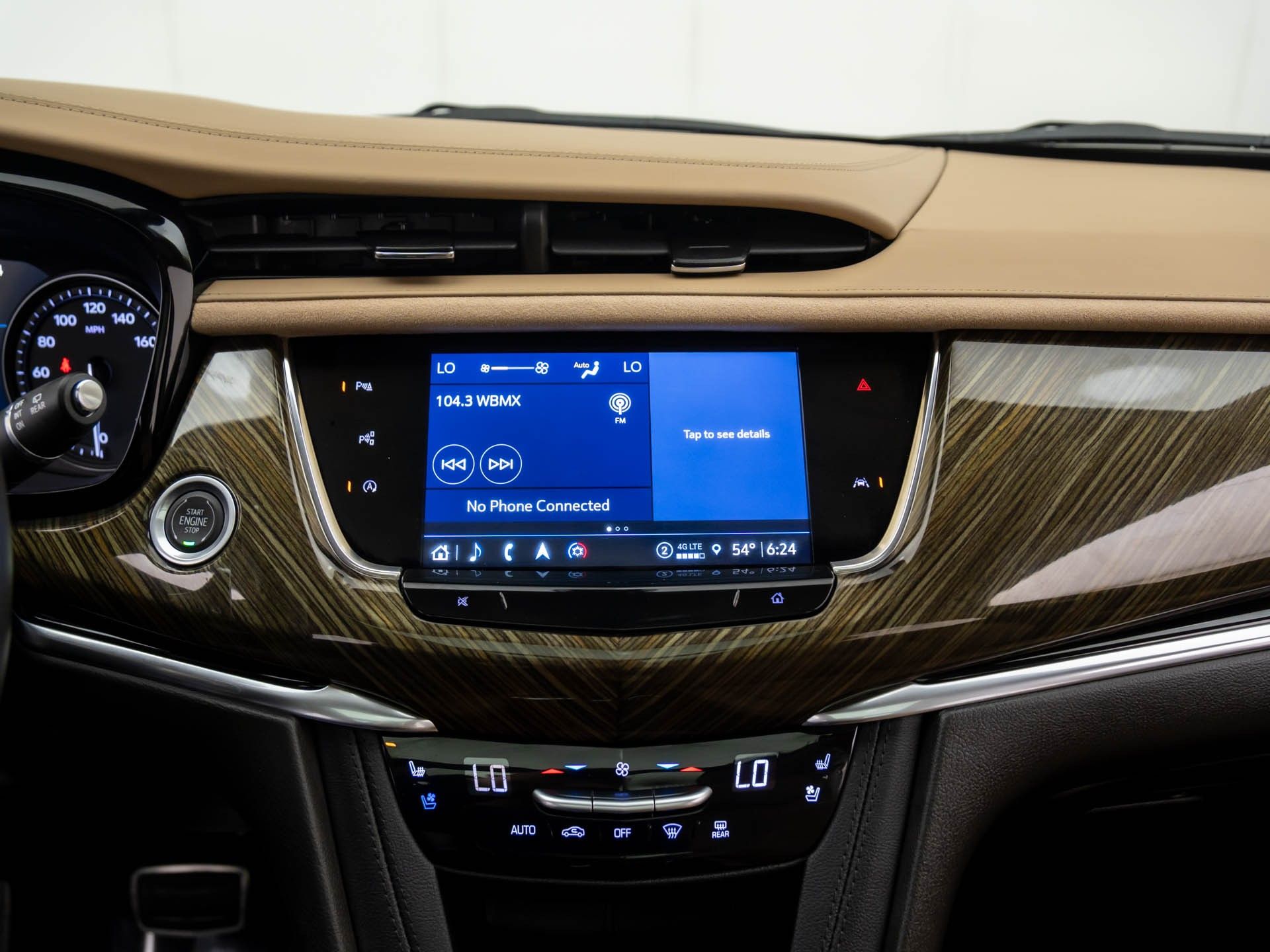 2023 Cadillac XT6 Sport photo