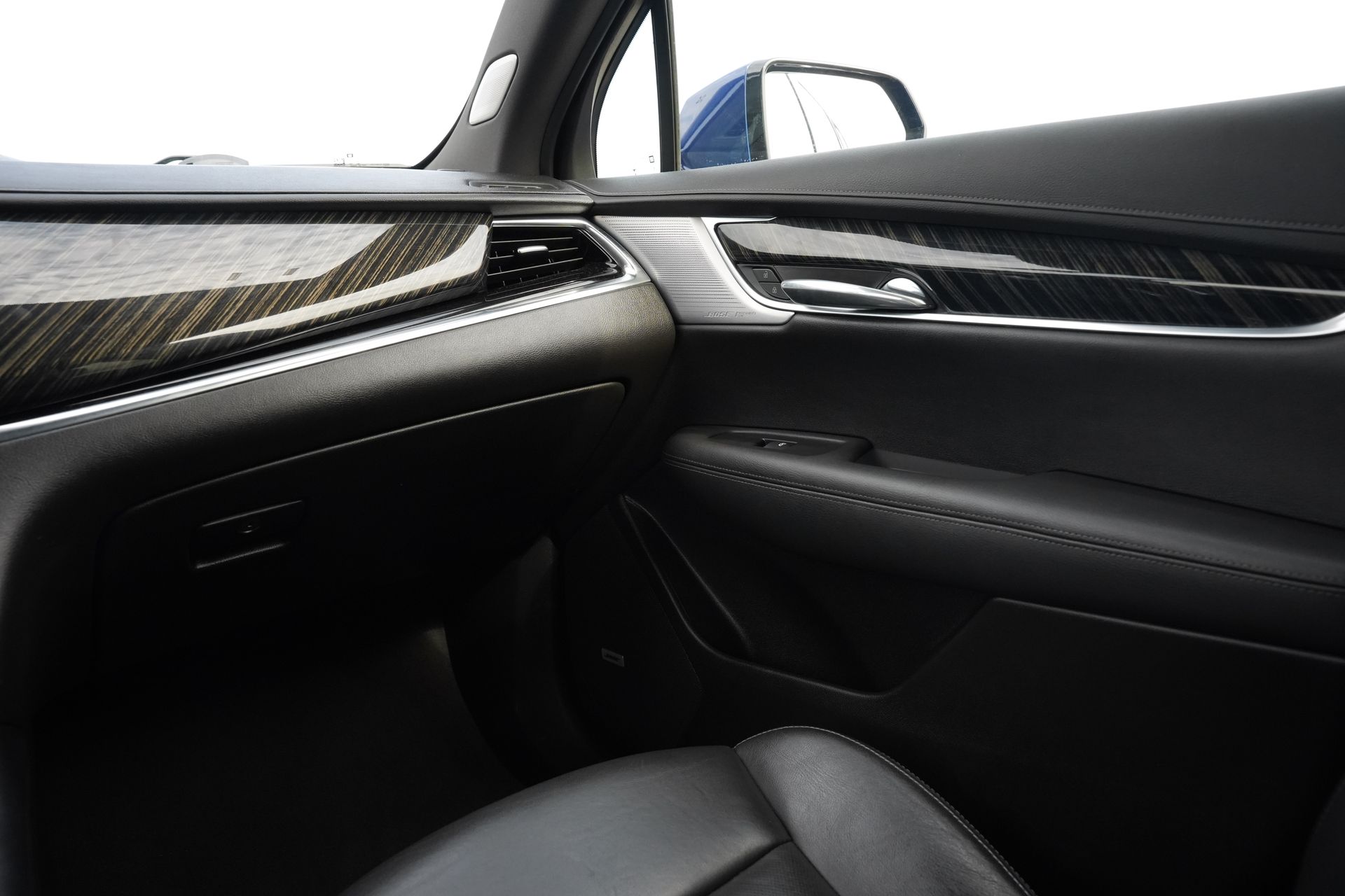 2023 Cadillac XT6 Premium Luxury - 7